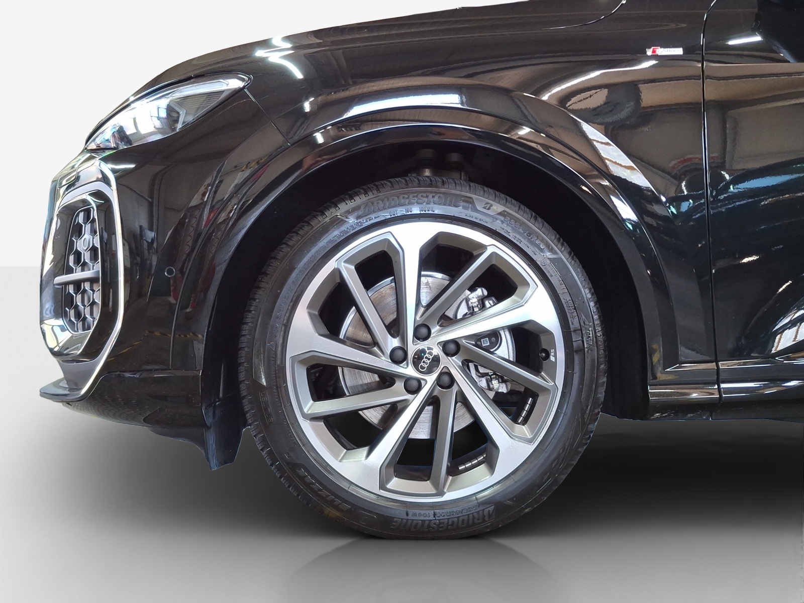 AUDI Q5 TFSI quatto 150 kW S-tronic-image-14