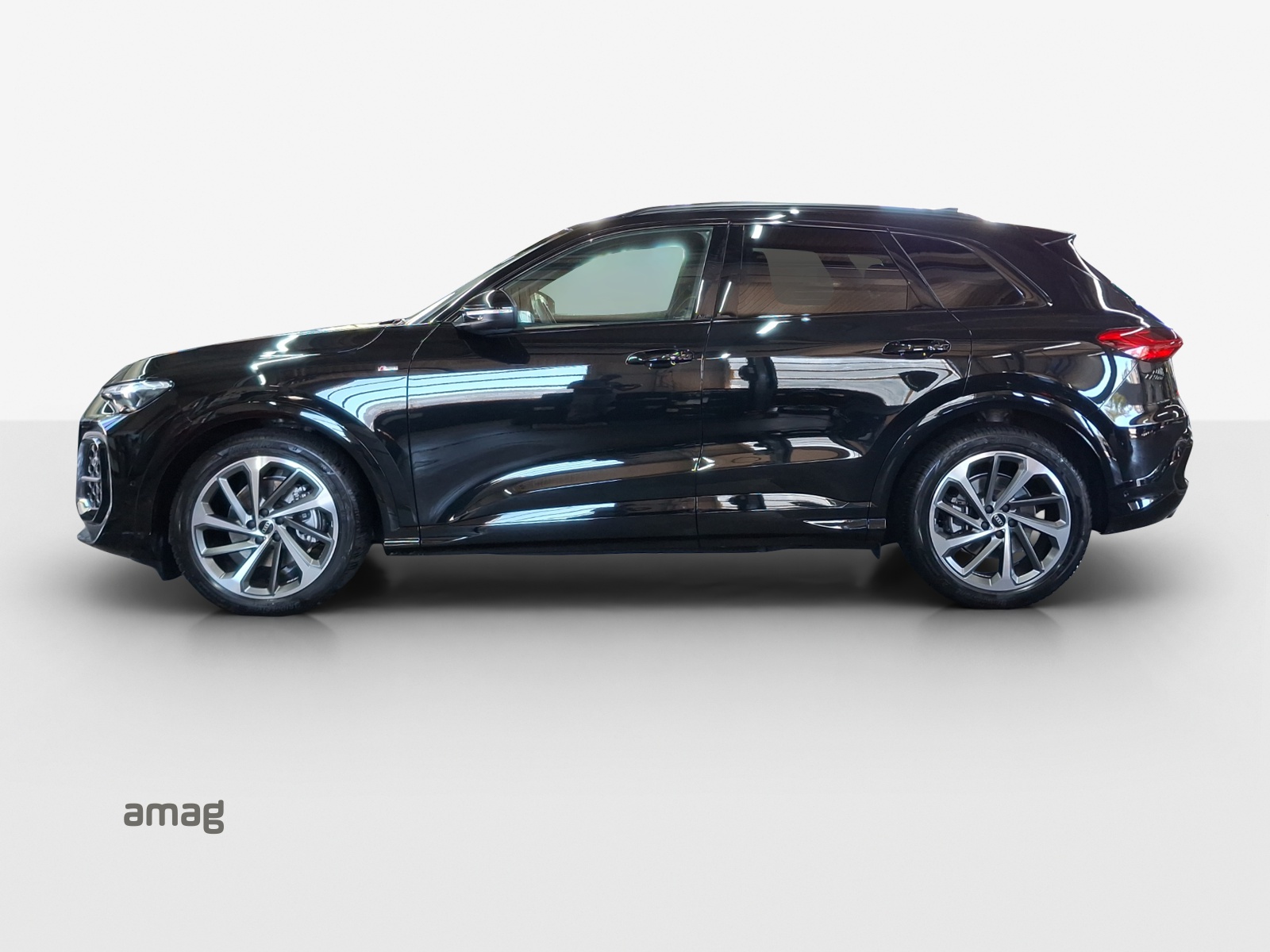 AUDI Q5 TFSI quatto 150 kW S-tronic-image-1
