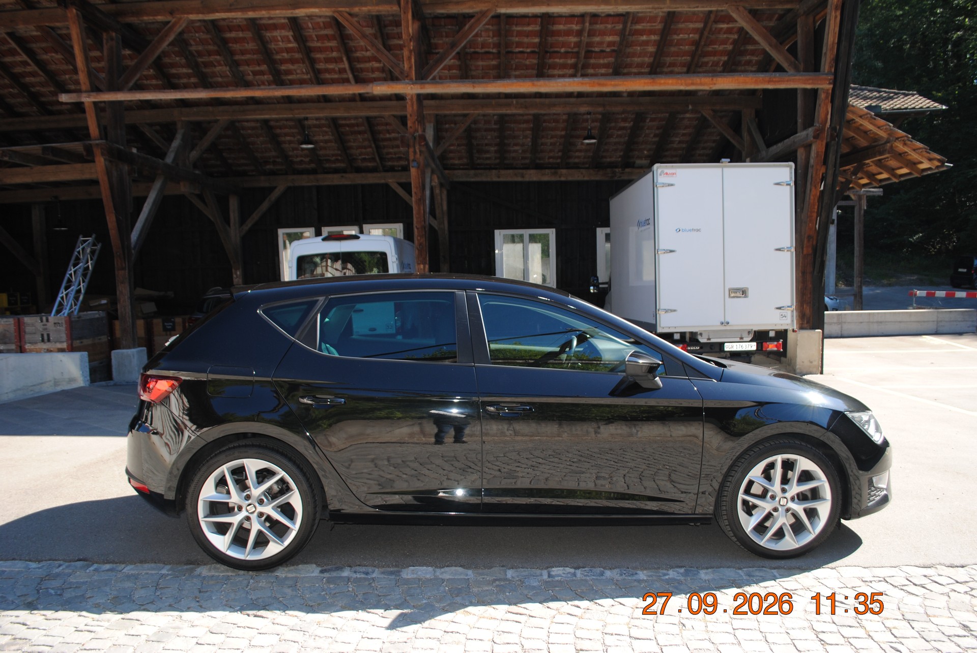 SEAT Leon 1.4 TSI Swiss FR-image-2