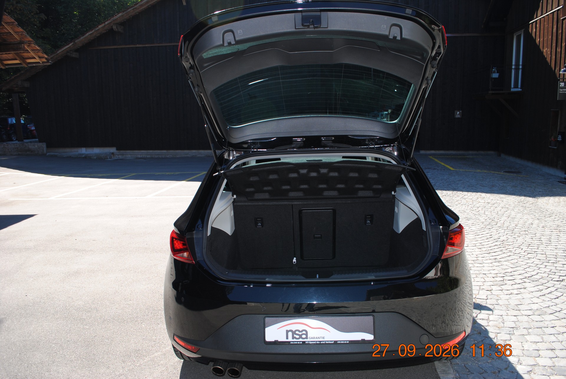 SEAT Leon 1.4 TSI Swiss FR-image-5