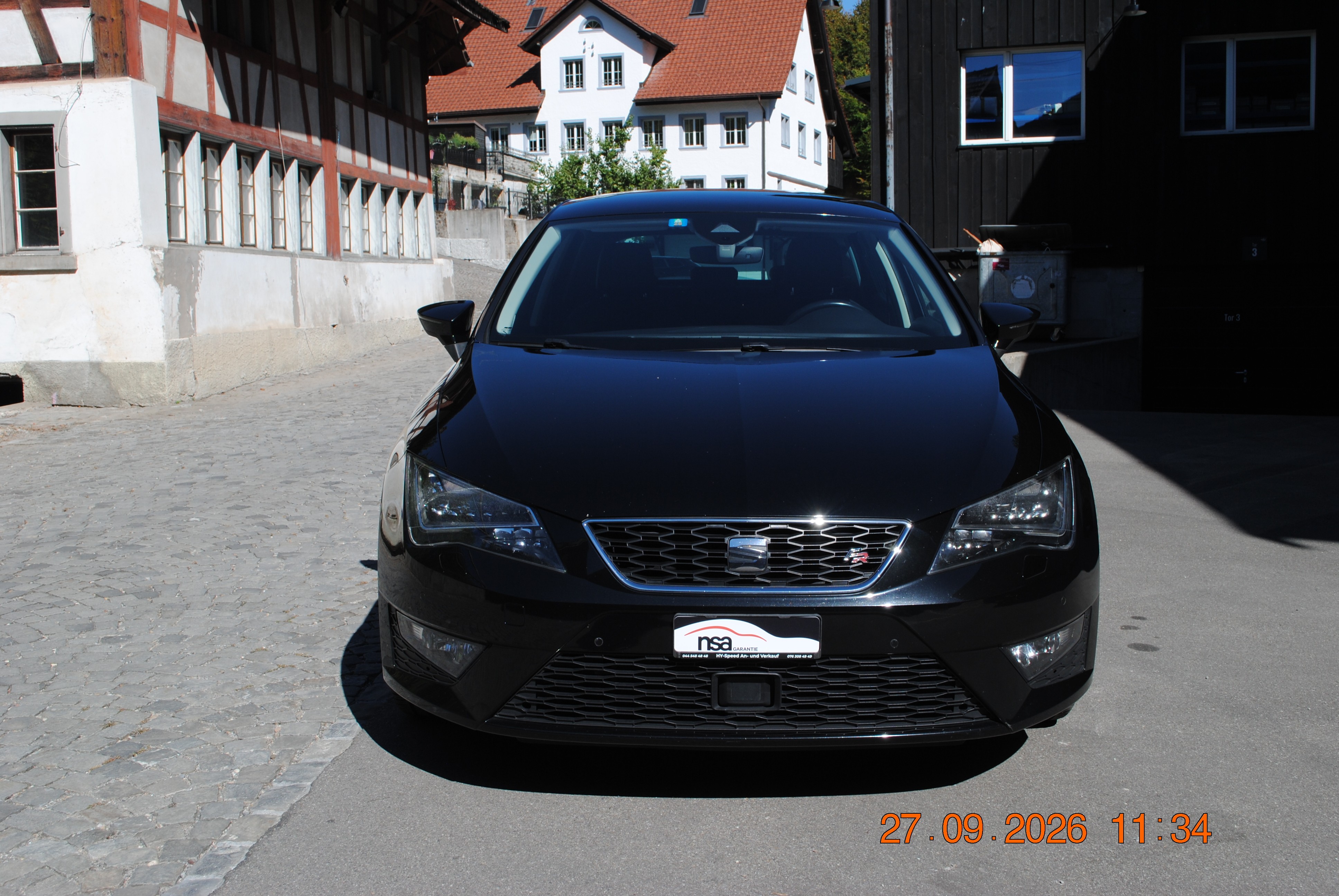 Car photo