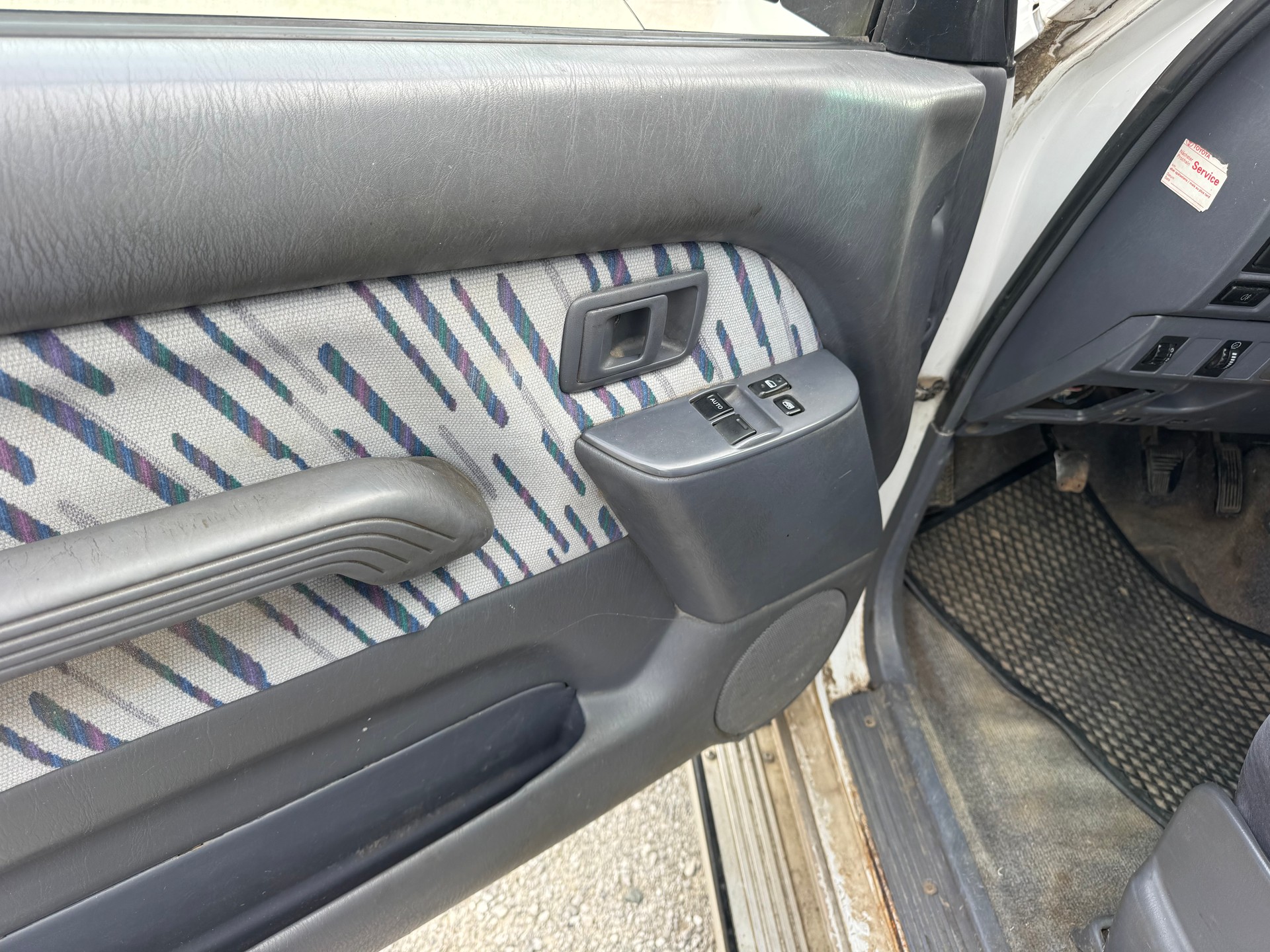 TOYOTA Land Cruiser 300 3.0 TD VX-image-6