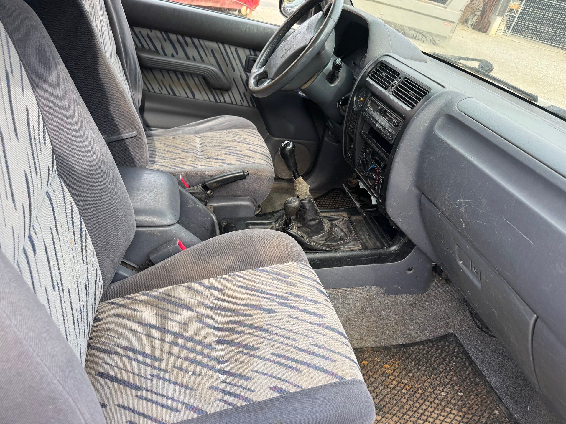 TOYOTA Land Cruiser 300 3.0 TD VX-image-4