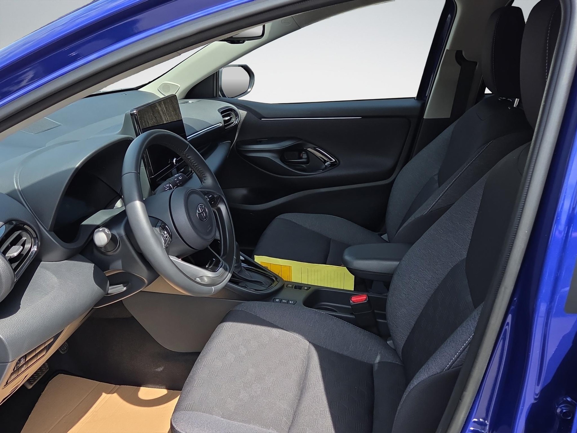 TOYOTA Yaris 1.5 VVT-i HSD Trend-image-8