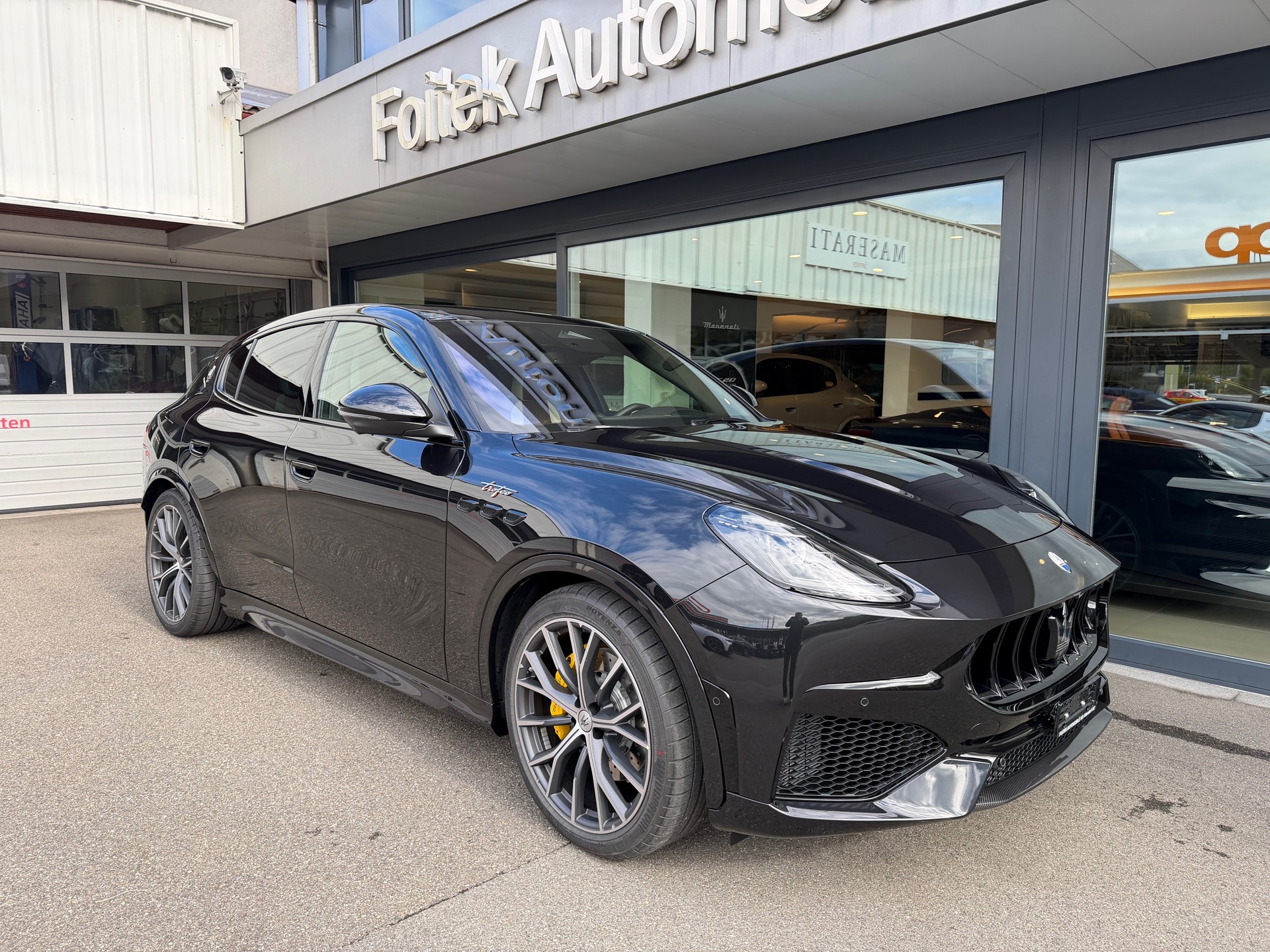 MASERATI Grecale 3.0 Trofeo Modelljahr 2027-image-2