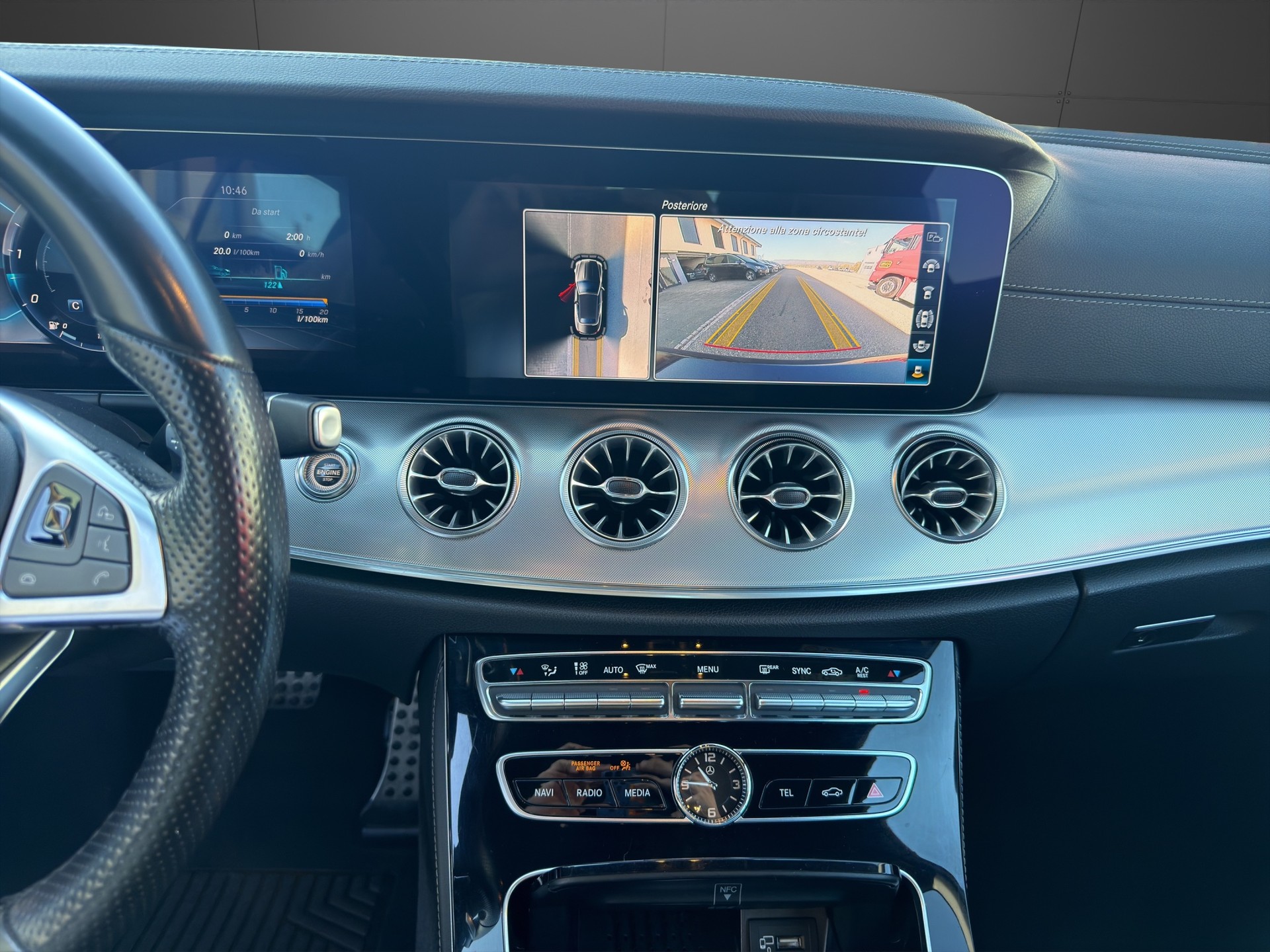 MERCEDES-BENZ E 350 d Cabriolet AMG Line 4 Matic 9G-Tronic-image-16