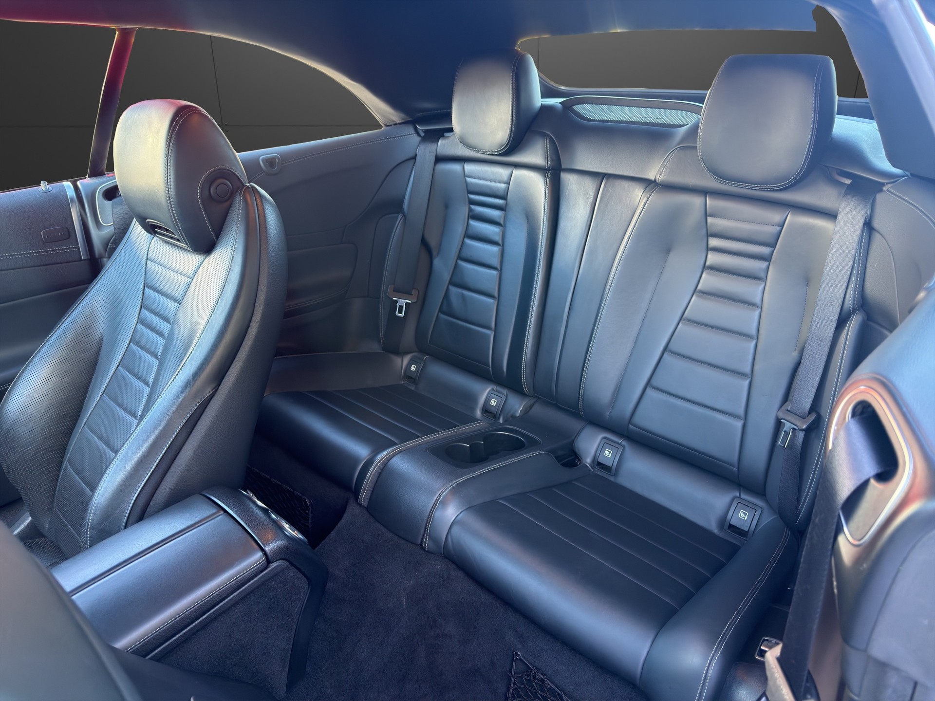 MERCEDES-BENZ E 350 d Cabriolet AMG Line 4 Matic 9G-Tronic-image-23