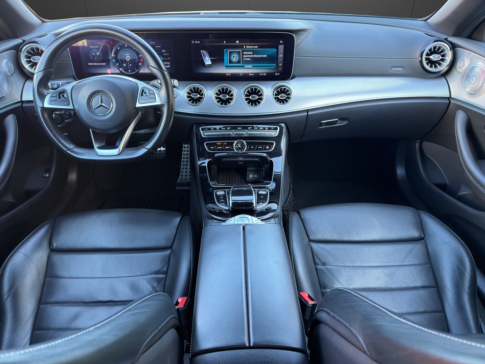 MERCEDES-BENZ E 350 d Cabriolet AMG Line 4 Matic 9G-Tronic-image-12