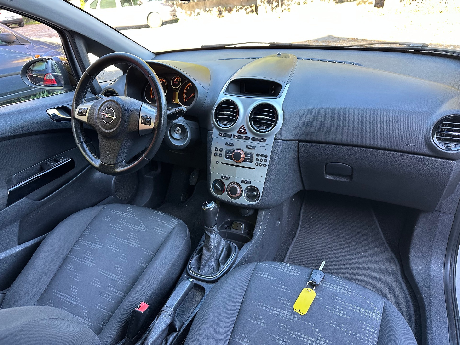 OPEL Corsa 1.4 TP Enjoy FIXPREIS-image-17