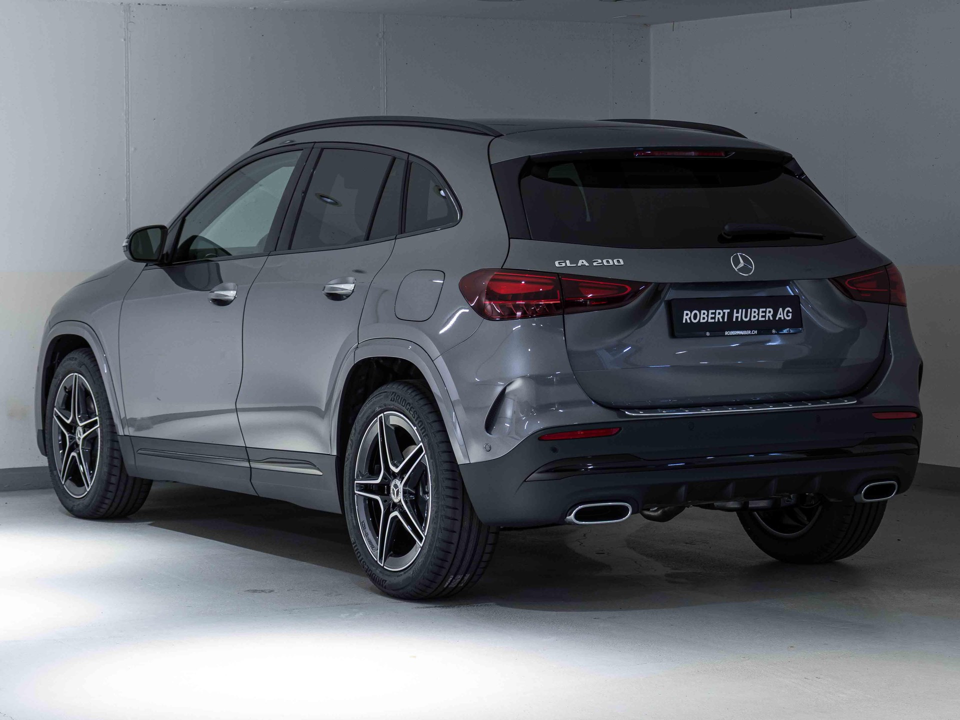MERCEDES-BENZ GLA 200 Night Star-image-3