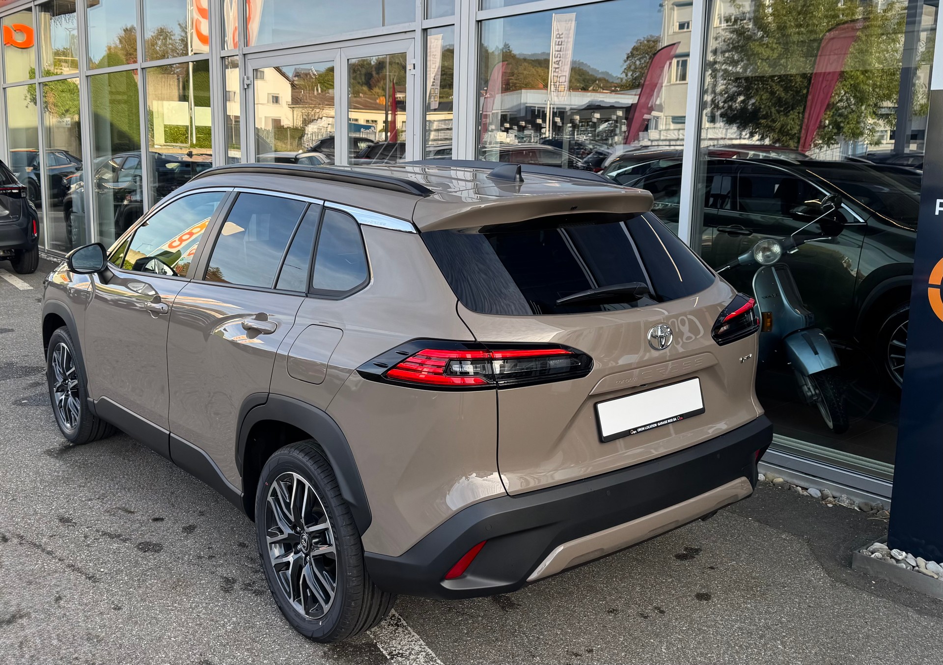 TOYOTA Corolla Cross 2.0 Trend e-CVT-image-5