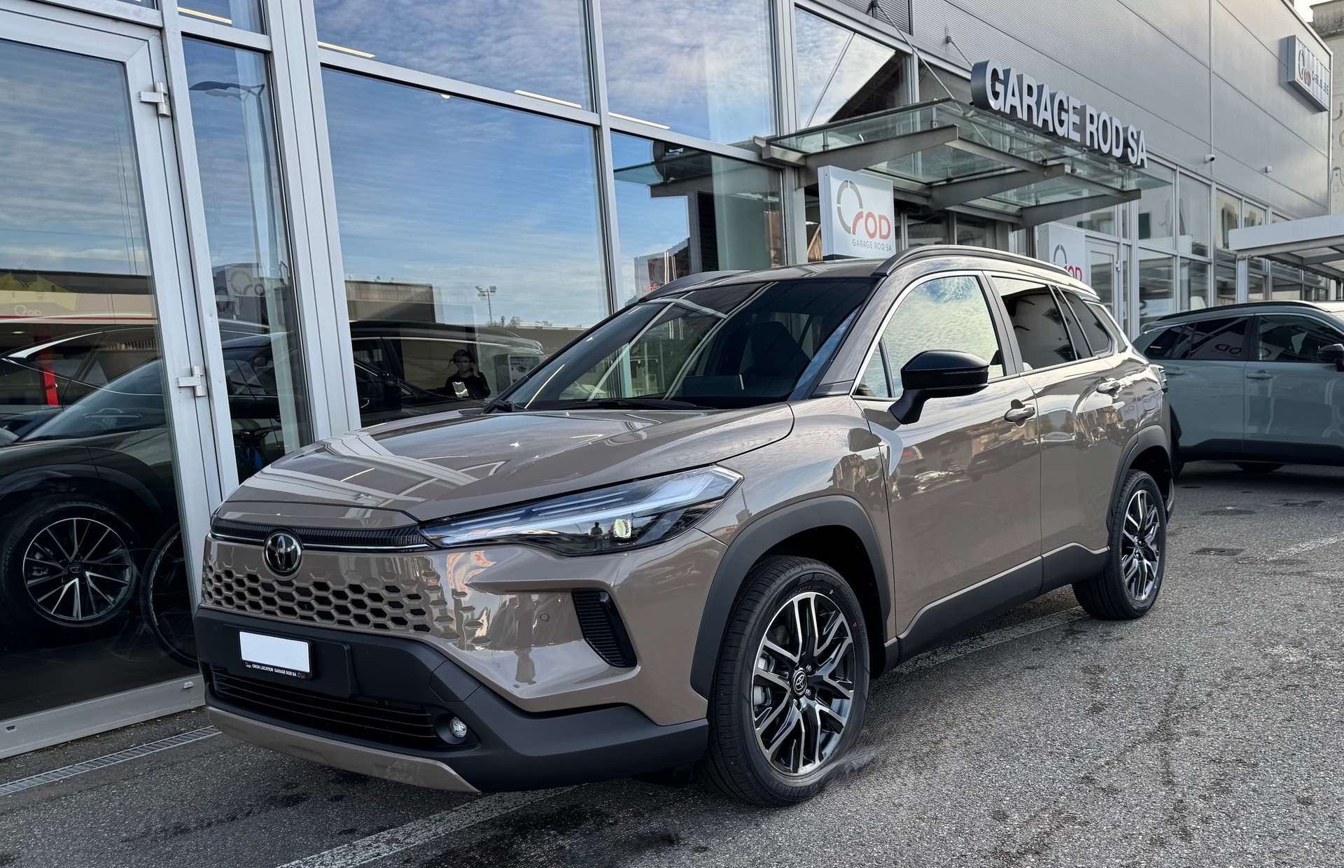 TOYOTA Corolla Cross 2.0 Trend e-CVT-image-0