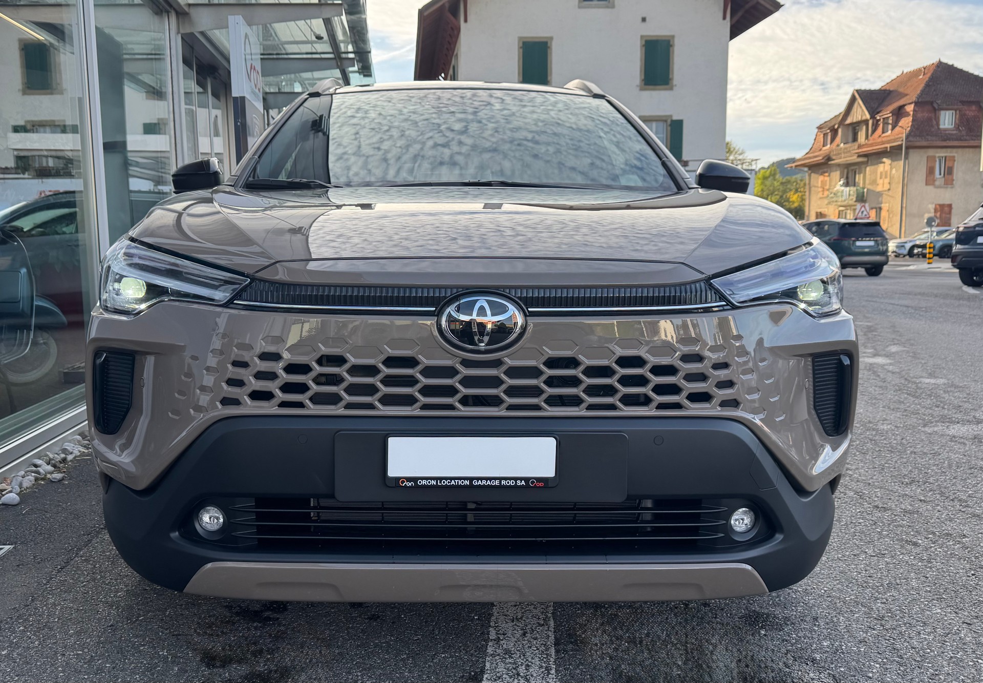 TOYOTA Corolla Cross 2.0 Trend e-CVT-image-1