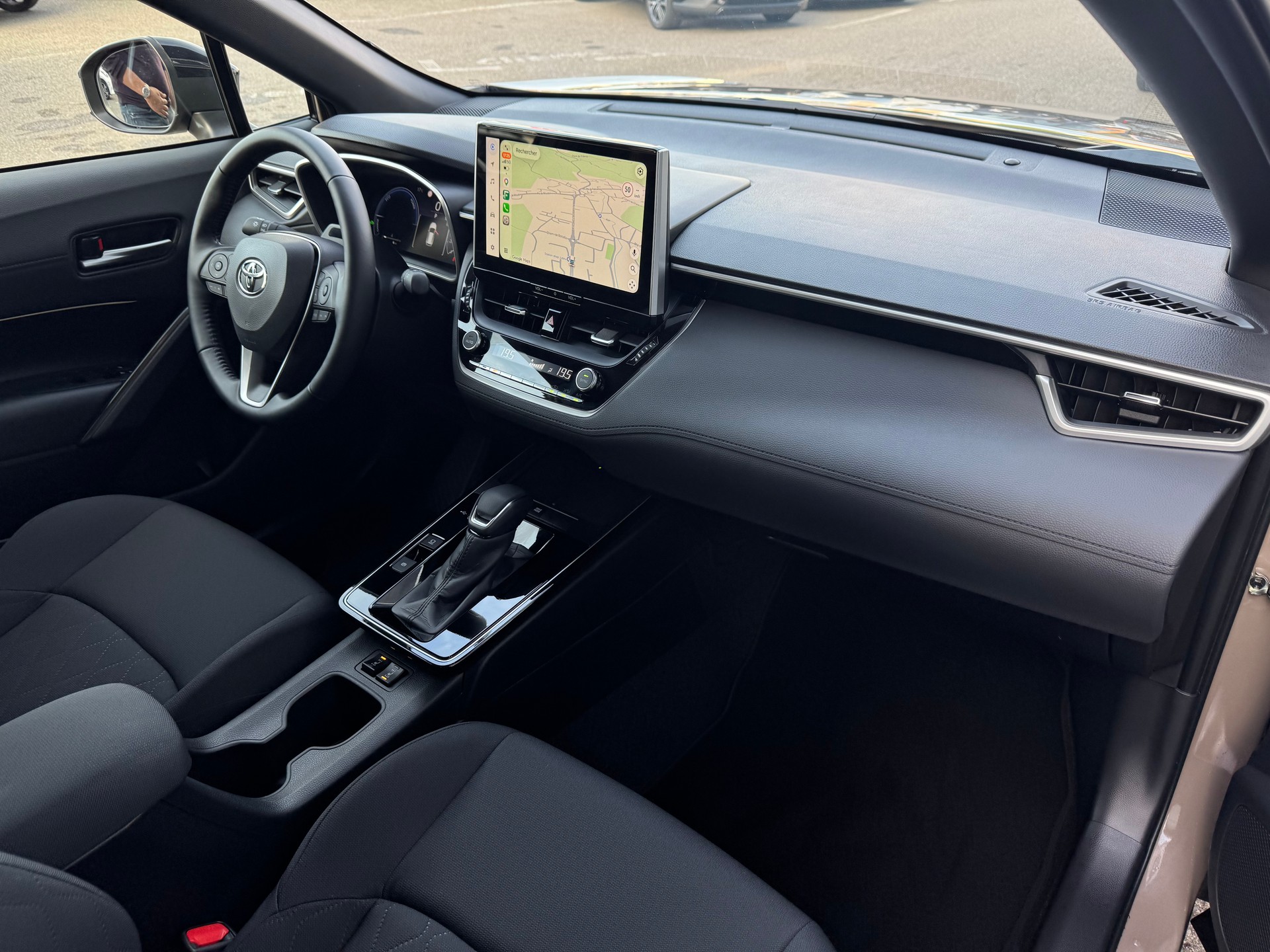 TOYOTA Corolla Cross 2.0 Trend e-CVT-image-10