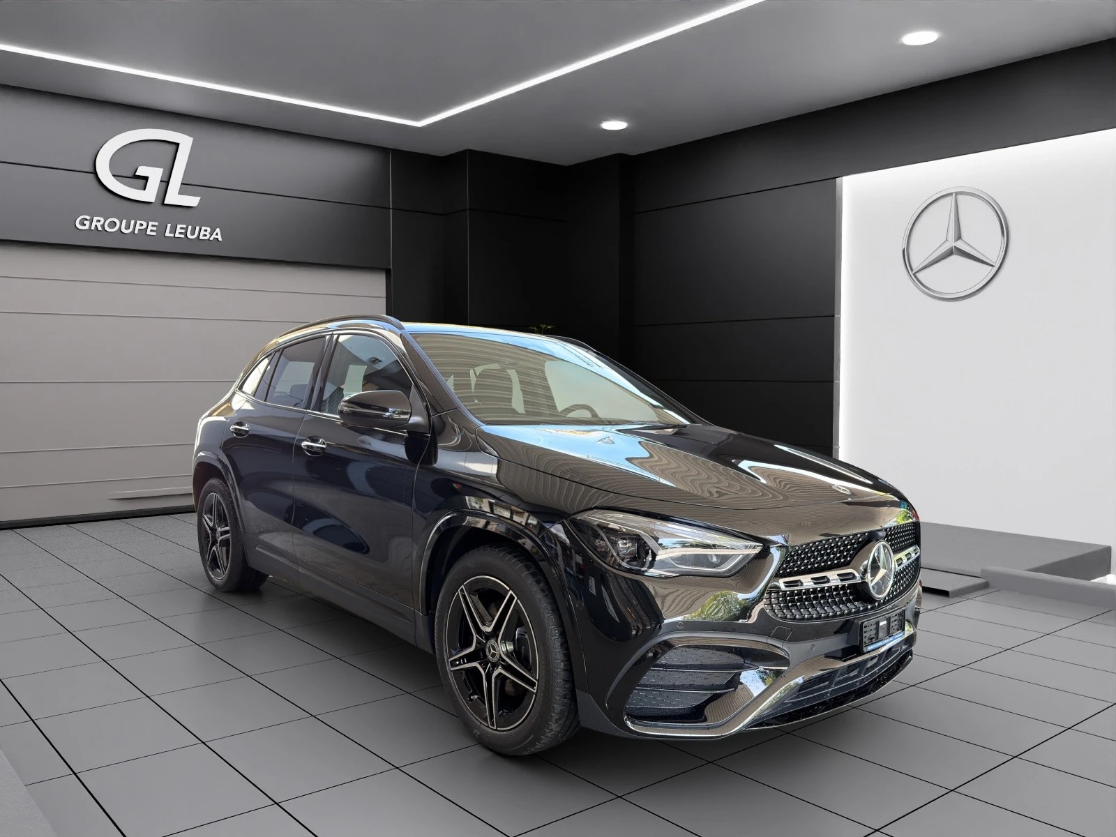MERCEDES-BENZ GLA 220 4Matic 8G-DCT-image-0