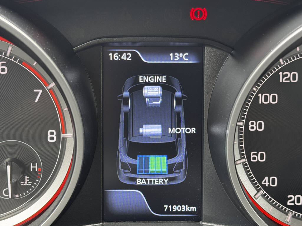 SUZUKI Swift 1.2 Piz Sulai Hybrid 4x4-image-29