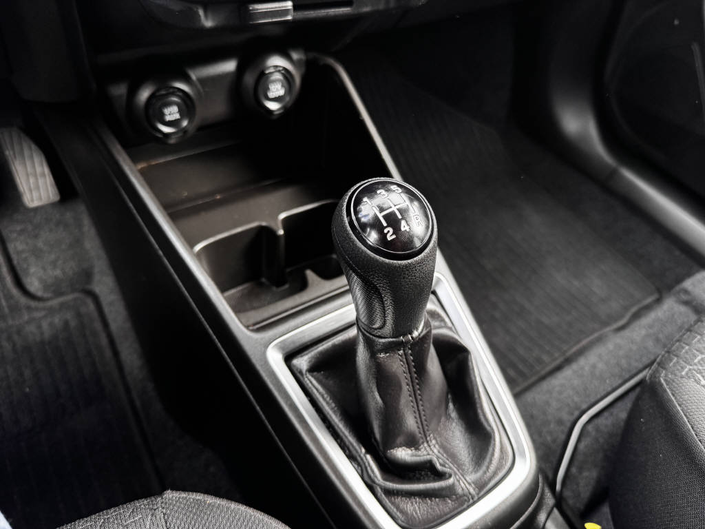 SUZUKI Swift 1.2 Piz Sulai Hybrid 4x4-image-19
