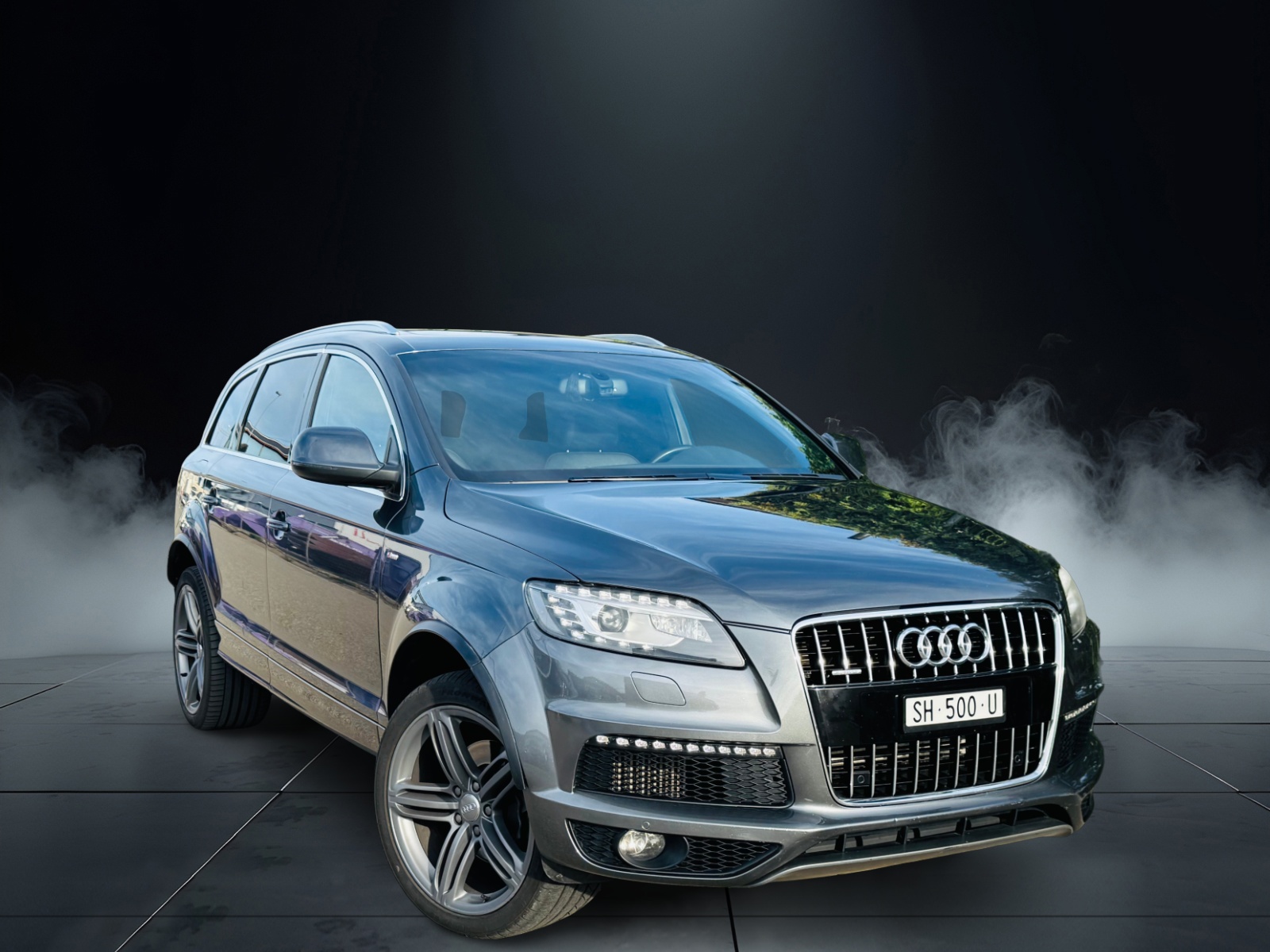 AUDI Q7 3.0 TDI Quattro Tiptronic 3X S-LINE 7-Plätzer-image-0