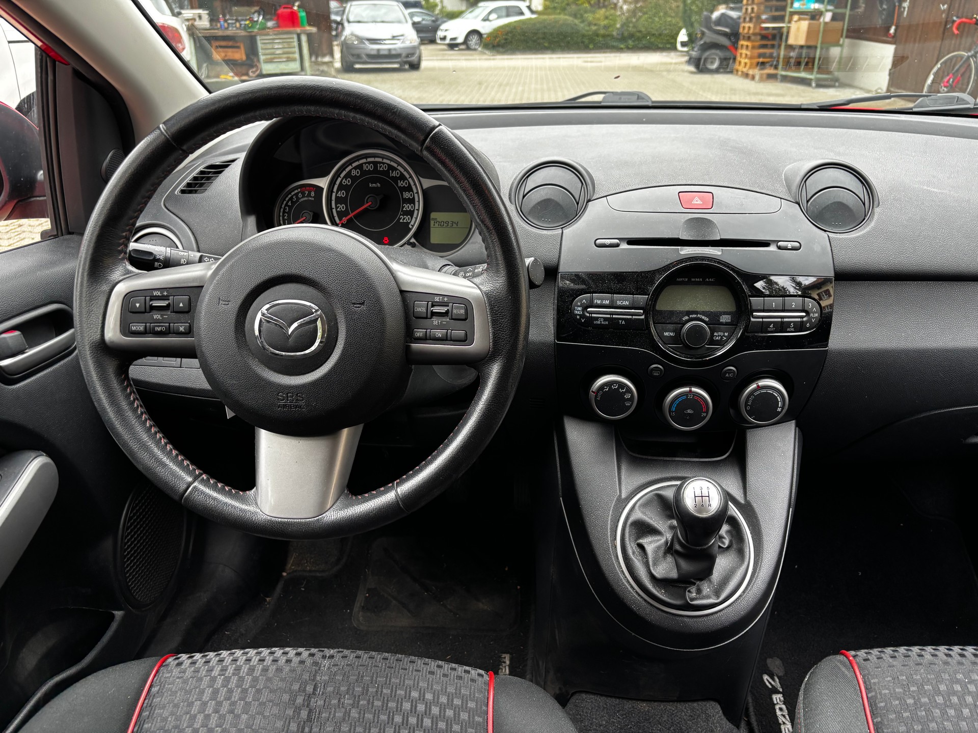 MAZDA 2 1.5i 16V Sport-image-6