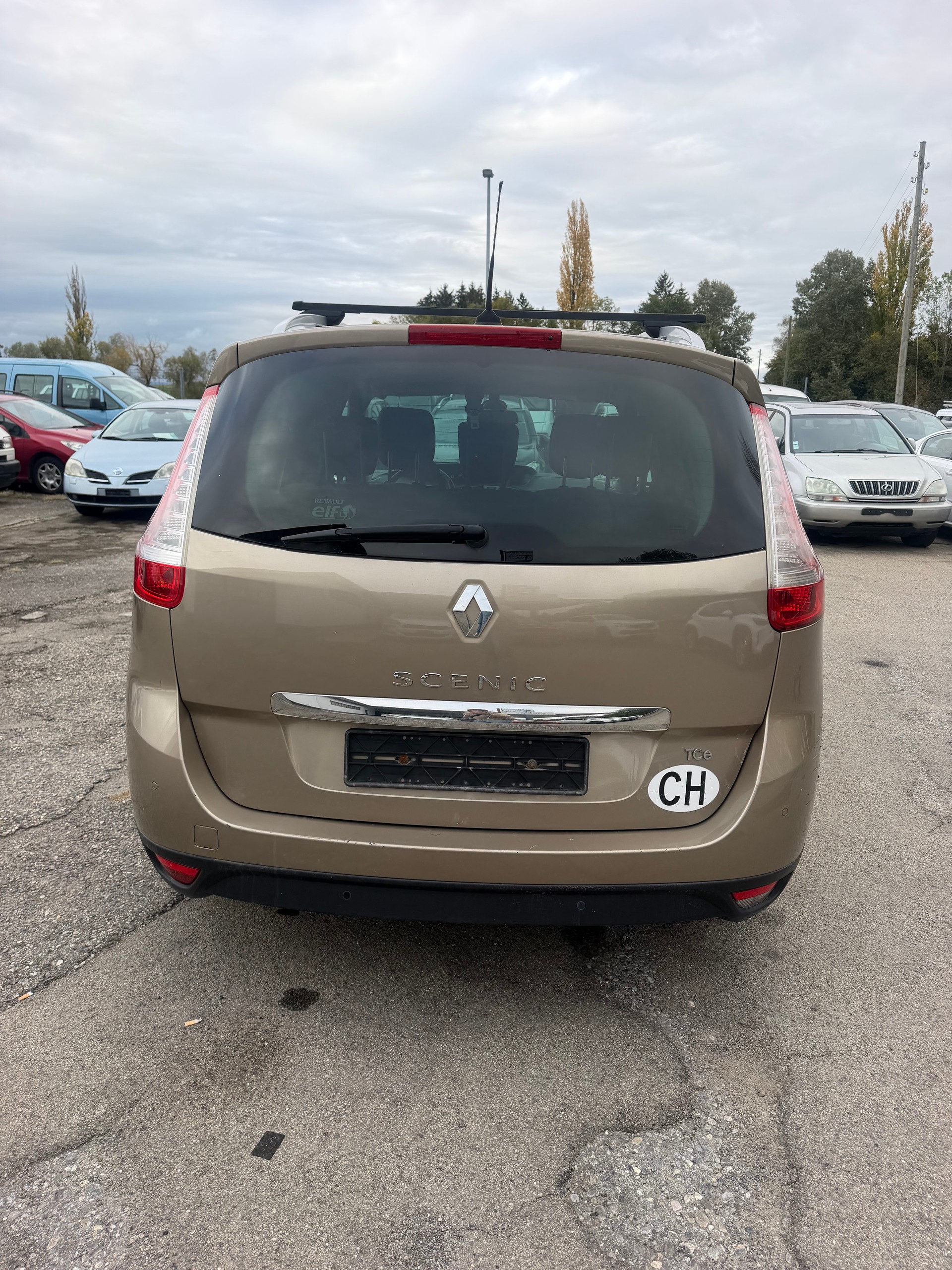 RENAULT Grand Scénic 1.2 16V Turbo Dynamique-image-4