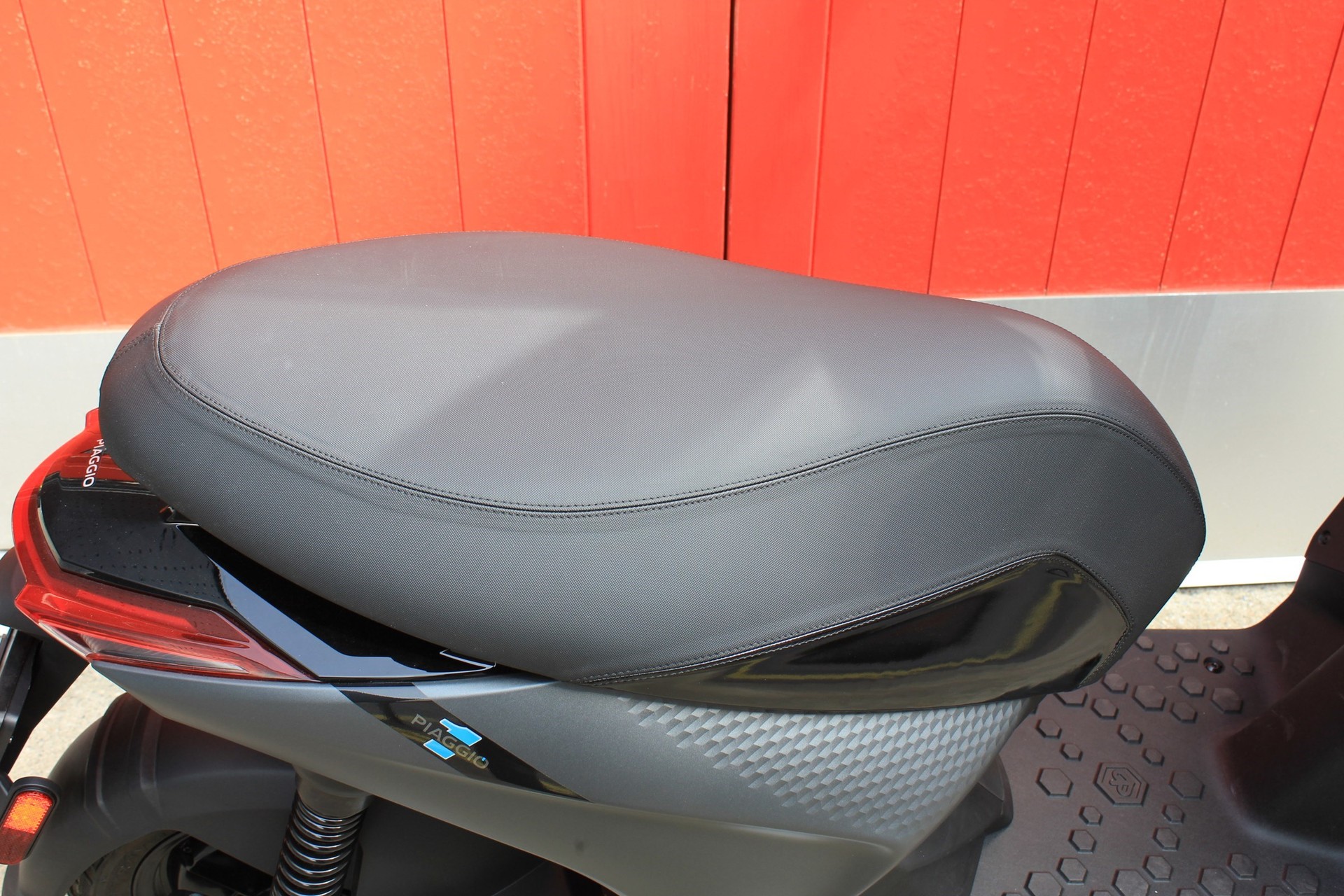 PIAGGIO Piaggio 1 Active 60km/h Full Electric-image-12