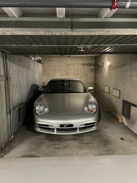 PORSCHE 911 GT3-image-4