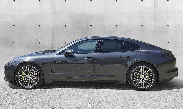 PORSCHE Panamera 4 E-Hybrid PDK-image-1
