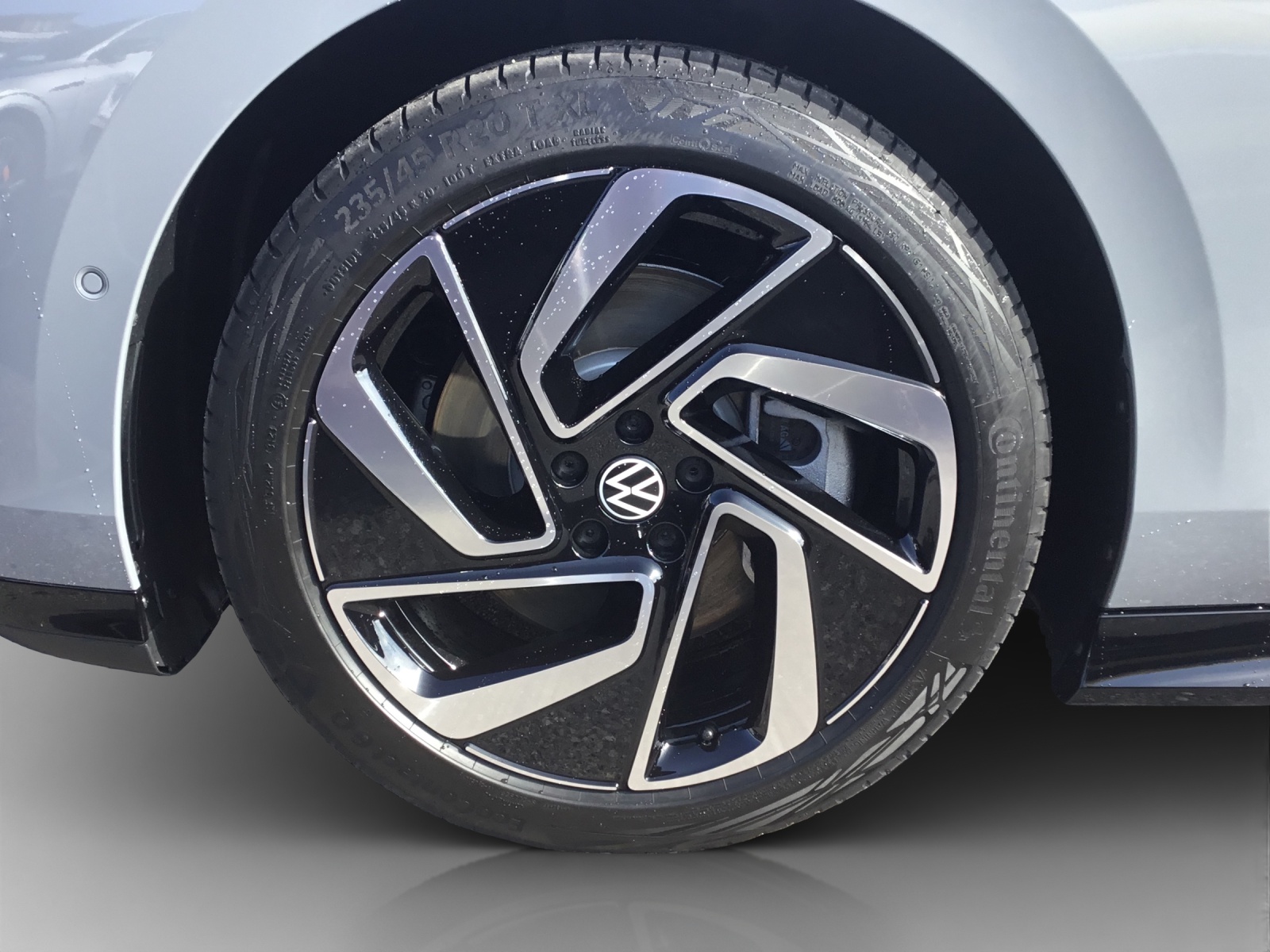 VW ID.7 Pro 77 kWh Pro-image-12