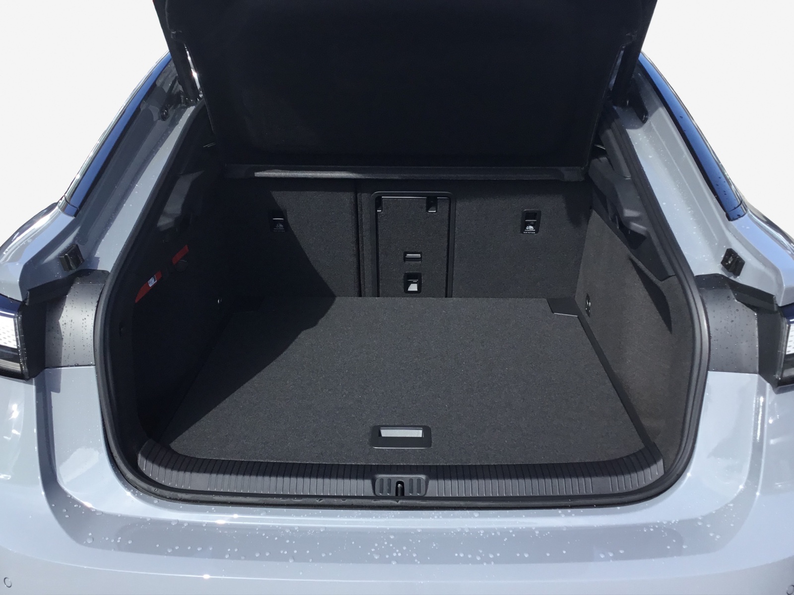 VW ID.7 Pro 77 kWh Pro-image-9