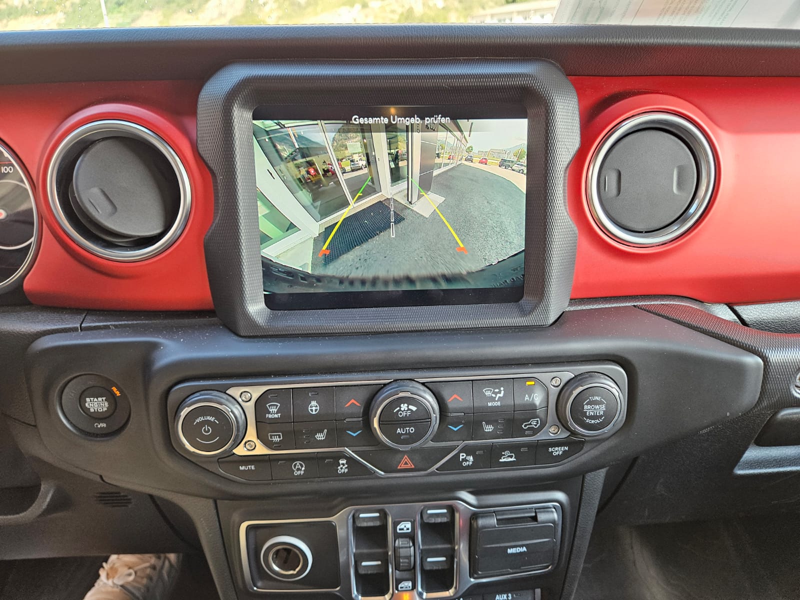 JEEP Wrangler 2.0 Unlimited Rubicon Automatic-image-10