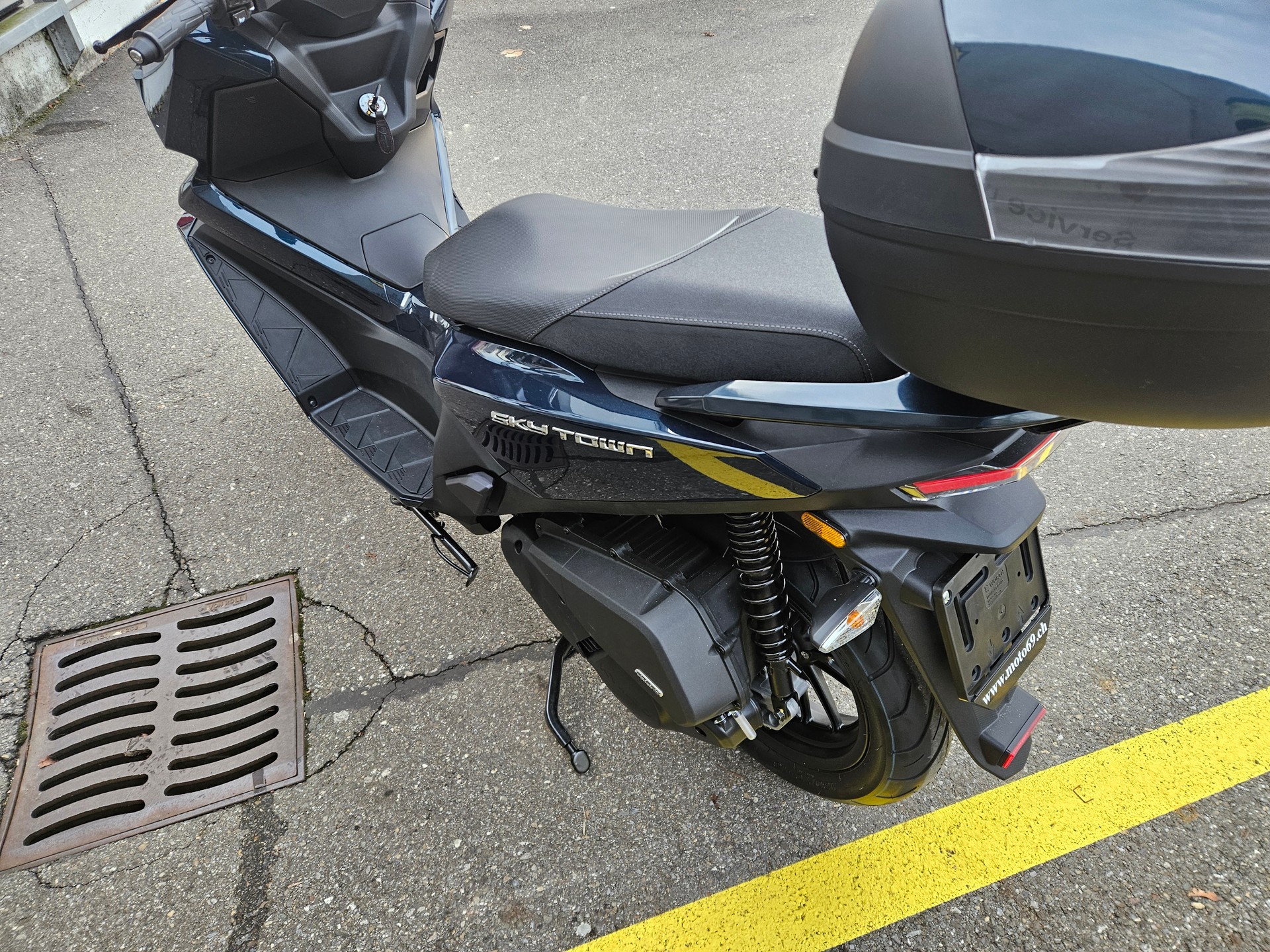 KYMCO Skytown 125-image-4