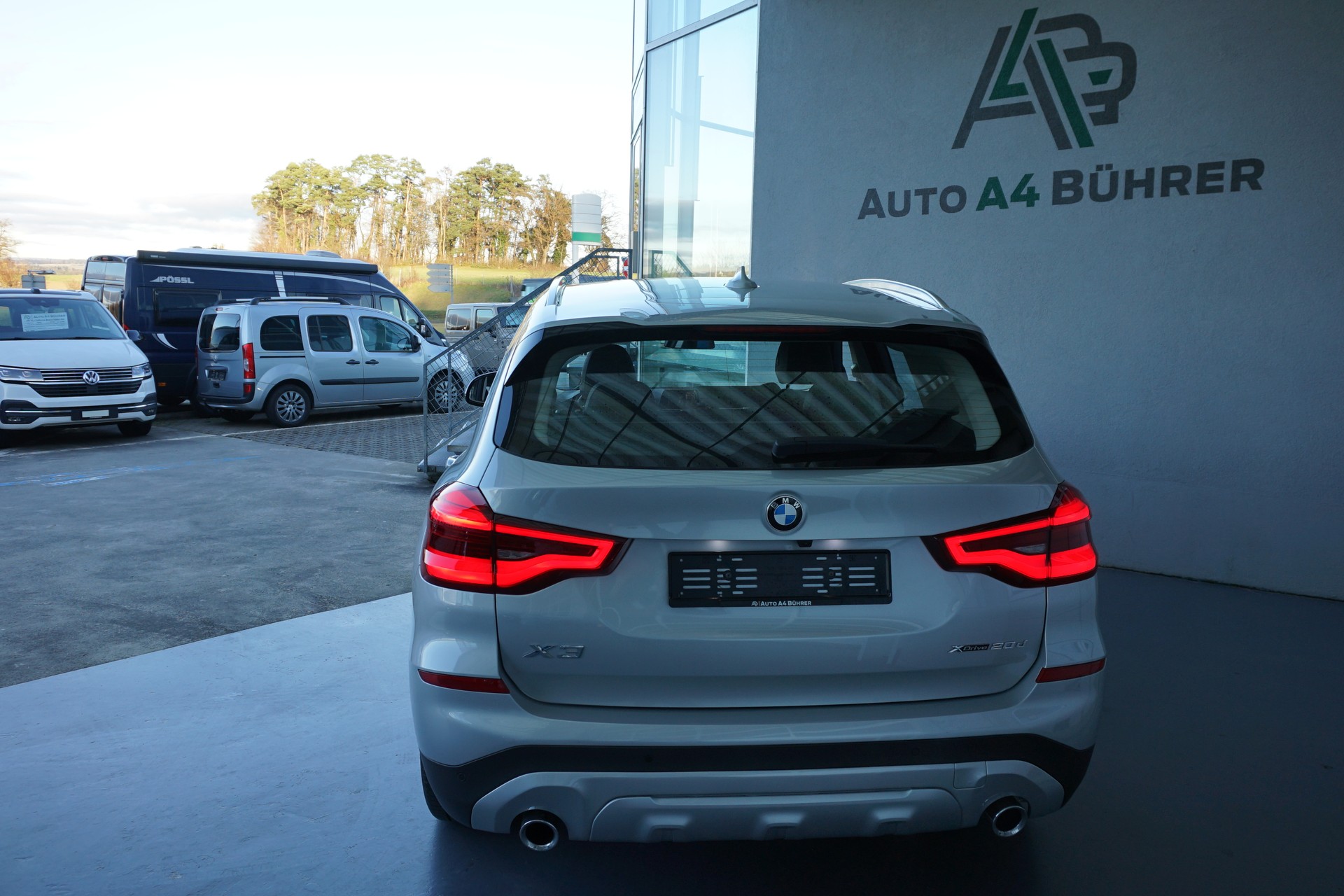 BMW X3 xDrive 48V 20d xLine-image-6