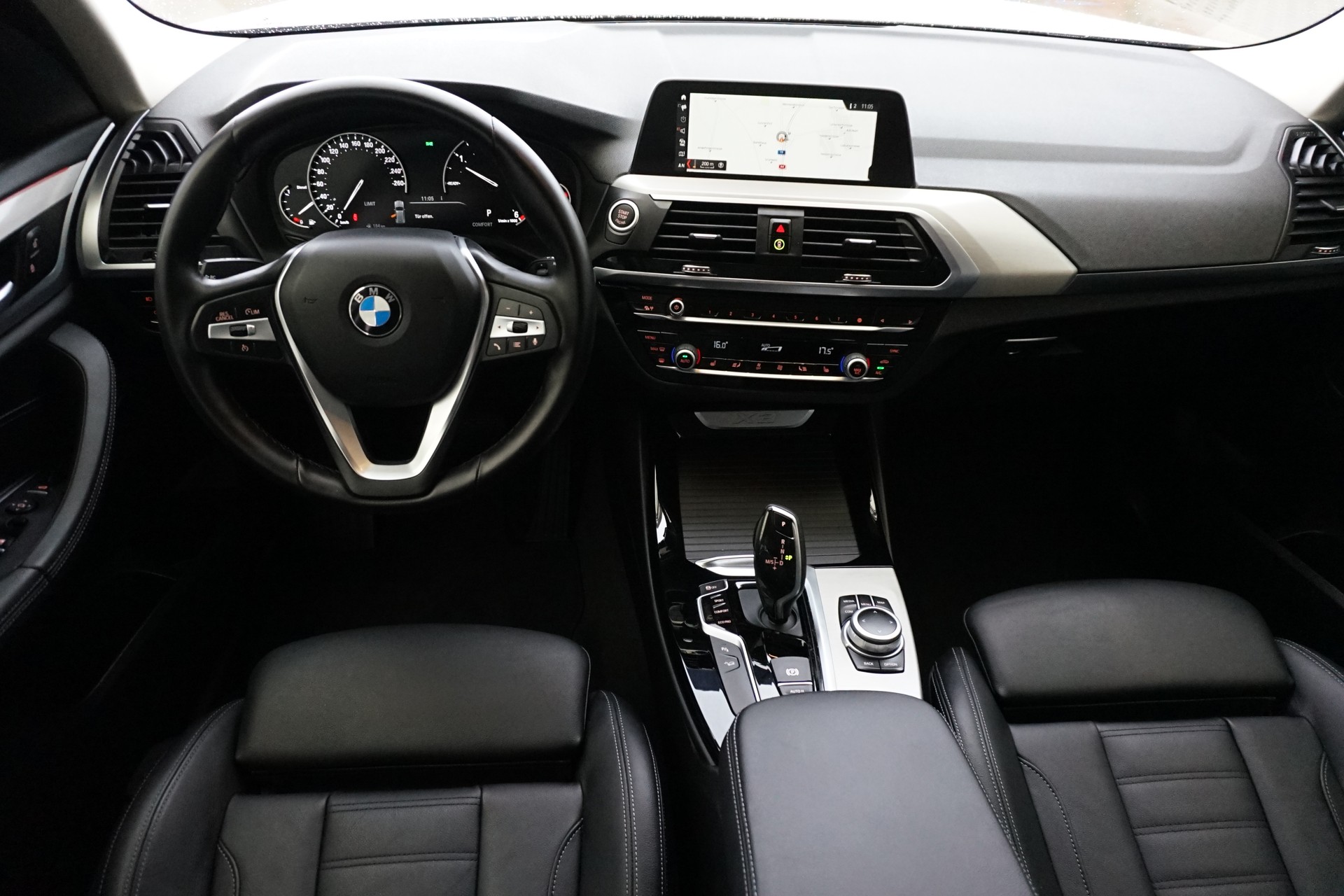 BMW X3 xDrive 48V 20d xLine-image-12