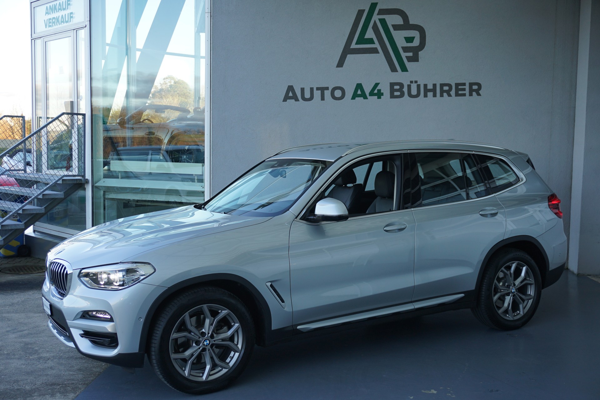 BMW X3 xDrive 48V 20d xLine-image-3