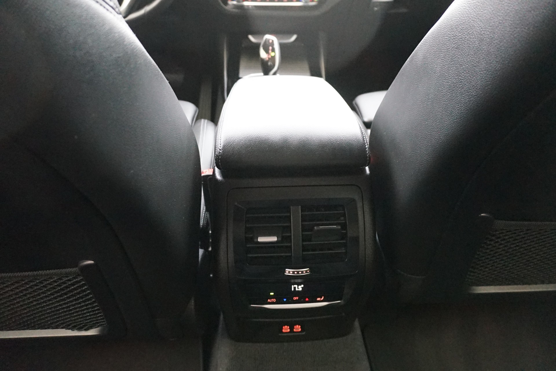 BMW X3 xDrive 48V 20d xLine-image-17