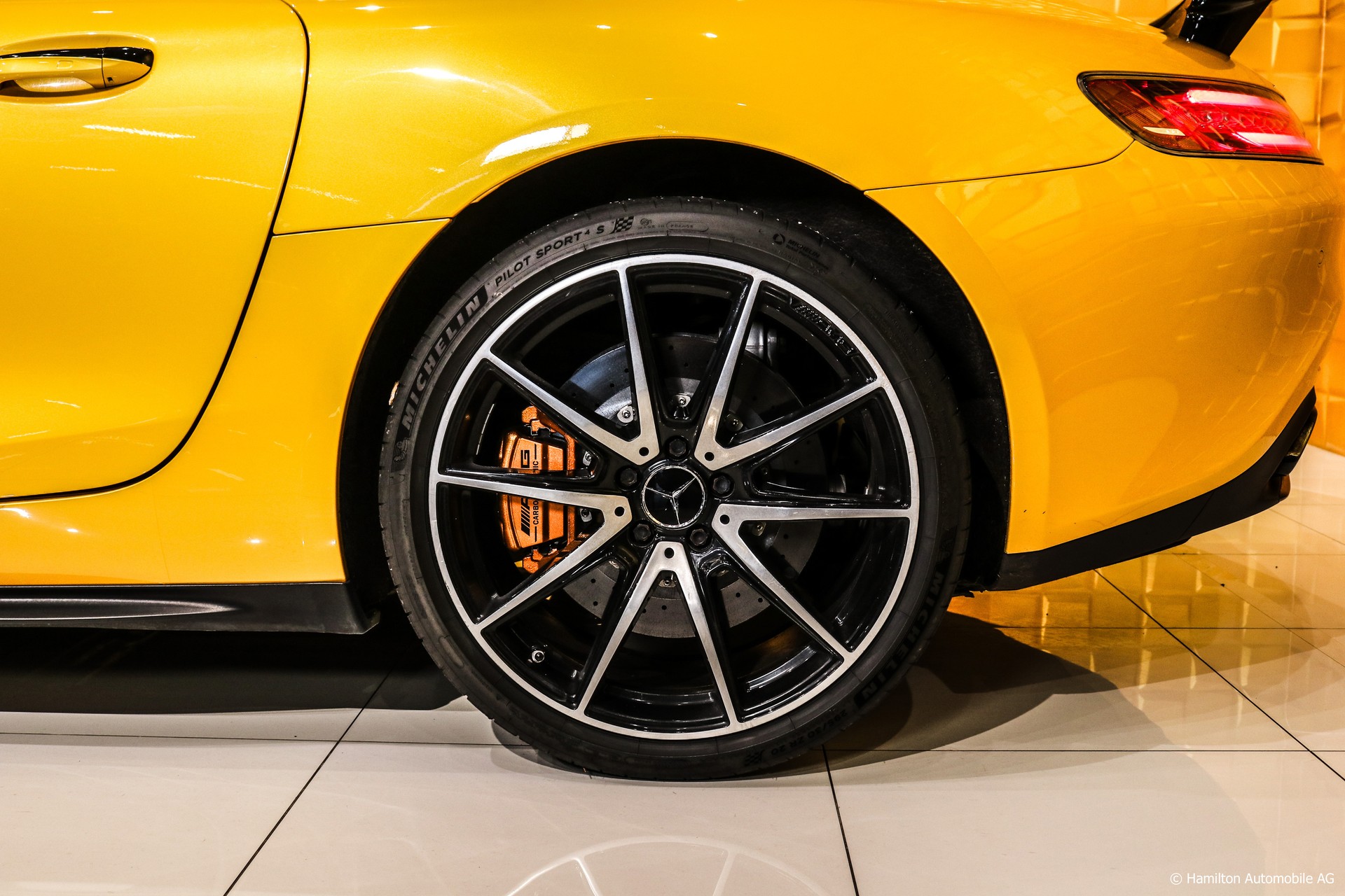 MERCEDES-BENZ AMG GT S Edition 1 Speedshift DCT-image-10