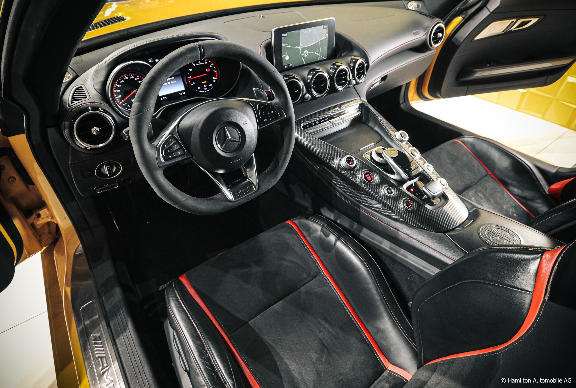 MERCEDES-BENZ AMG GT S Edition 1 Speedshift DCT-image-17
