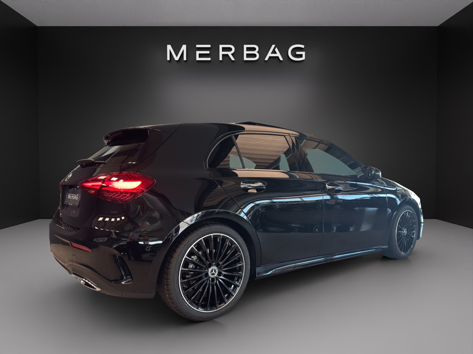 MERCEDES-BENZ A 200 Night Star 7G-DCT-image-5