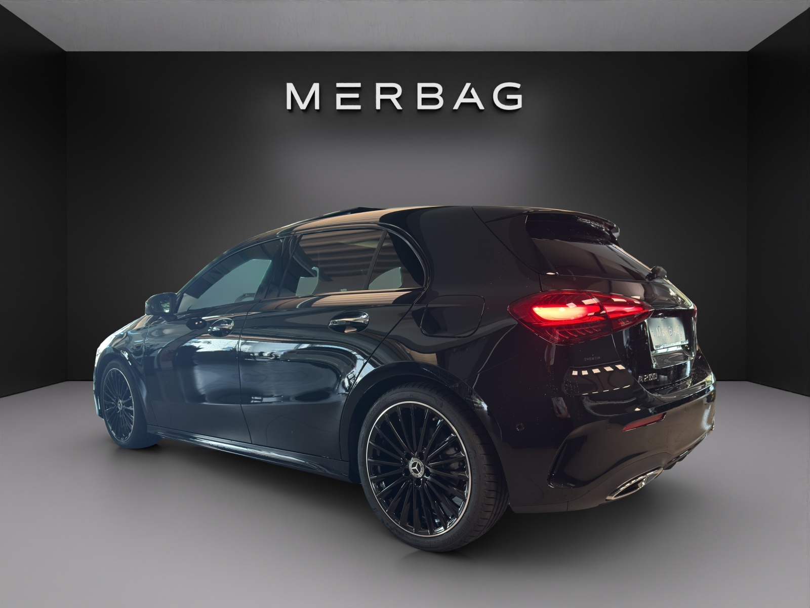 MERCEDES-BENZ A 200 Night Star 7G-DCT-image-3