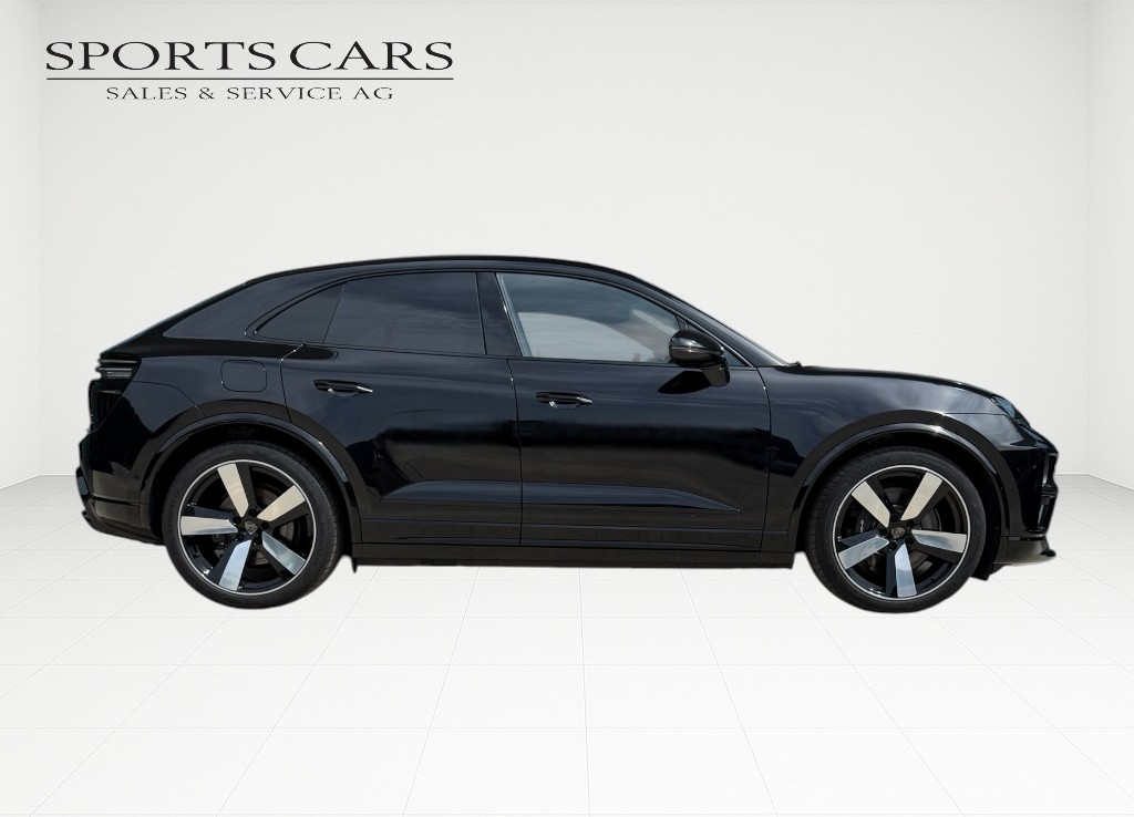 PORSCHE Macan Turbo 100kWh-showroom-element-1