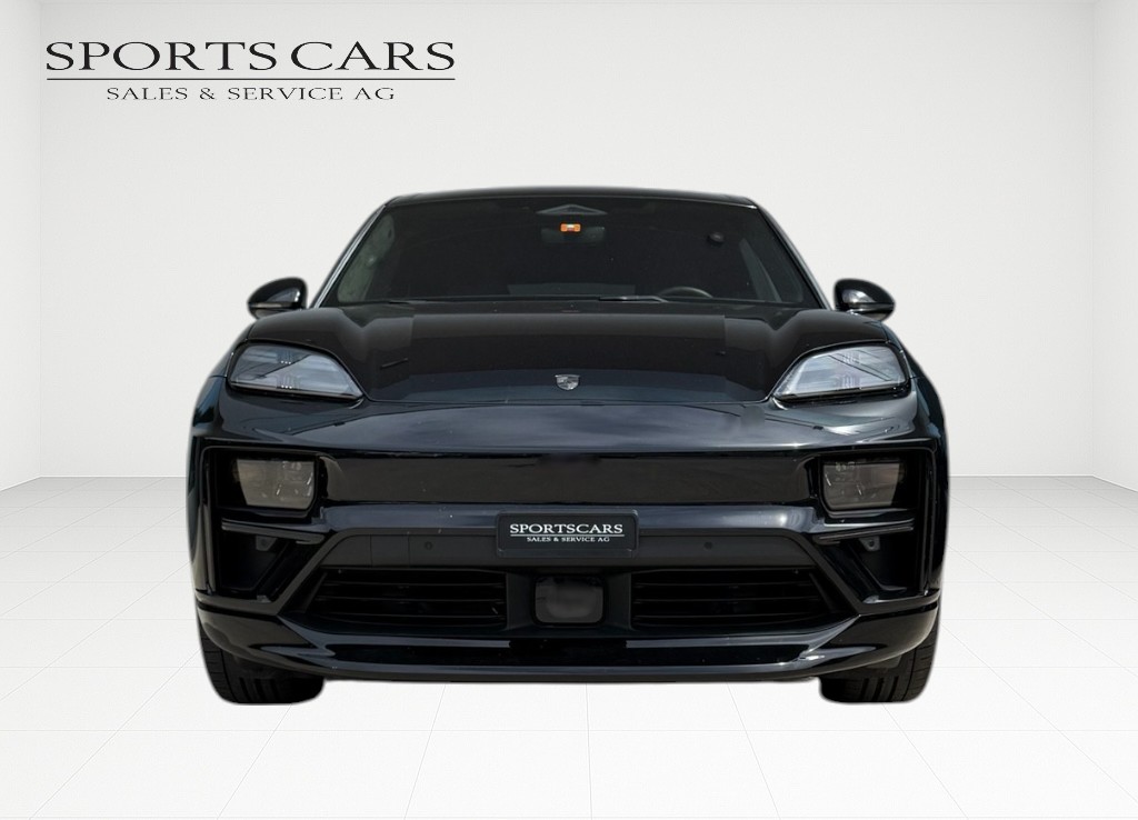 PORSCHE Macan Turbo 100kWh-showroom-element-2