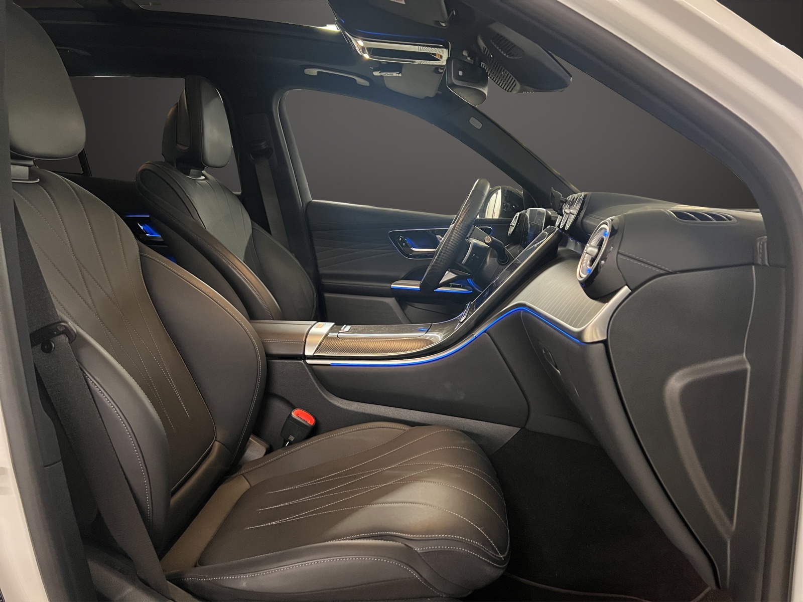 MERCEDES-BENZ GLC 400 e 4Matic 9G-Tronic-image-13