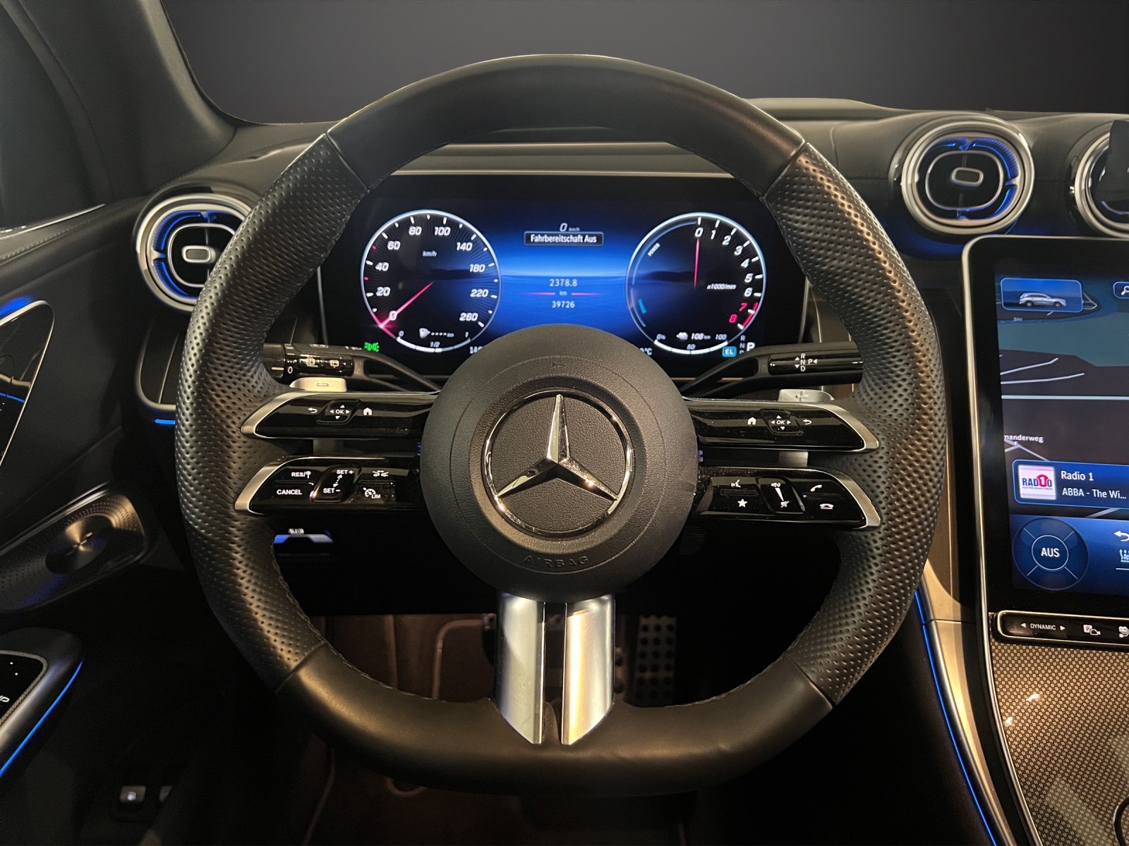 MERCEDES-BENZ GLC 400 e 4Matic 9G-Tronic-image-10