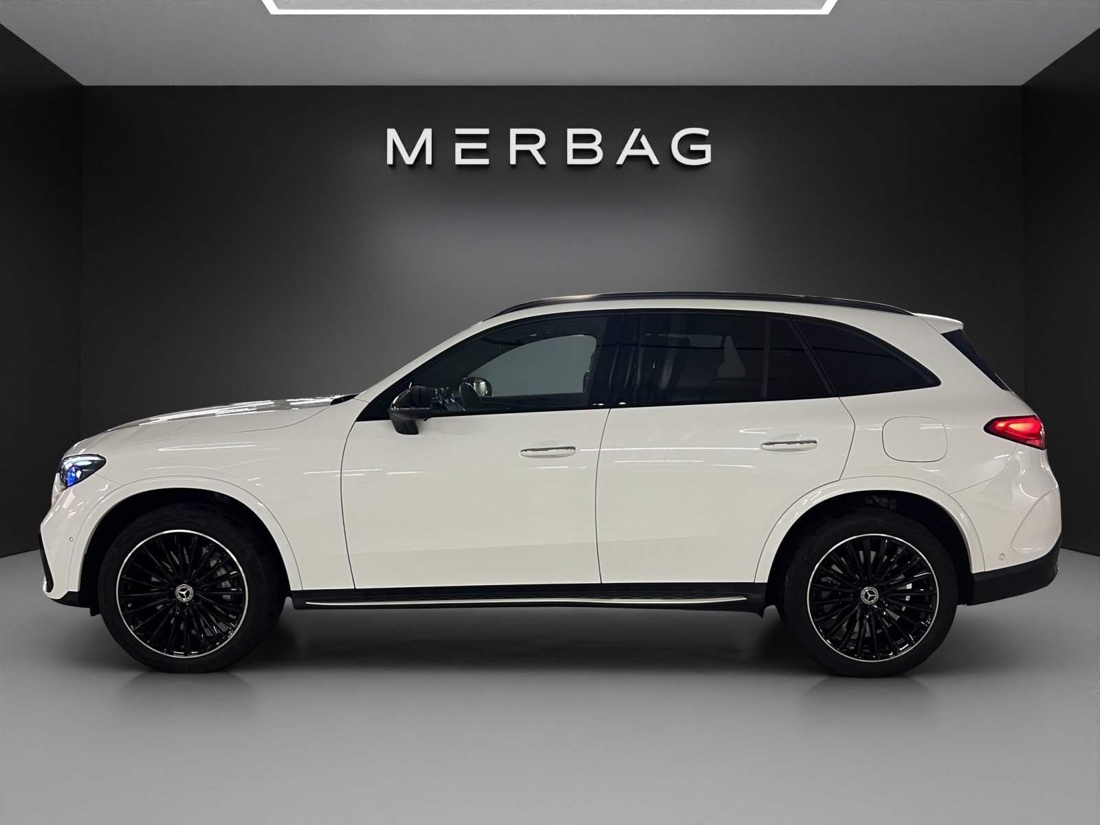 MERCEDES-BENZ GLC 400 e 4Matic 9G-Tronic-image-3