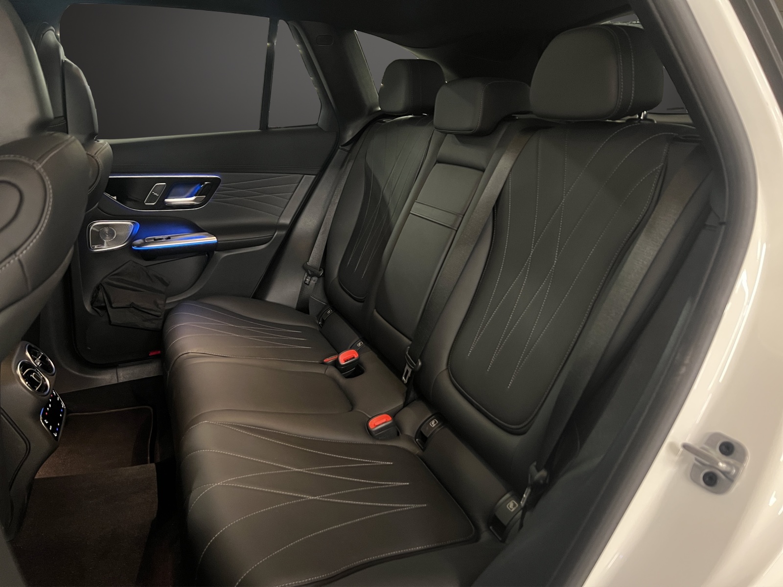 MERCEDES-BENZ GLC 400 e 4Matic 9G-Tronic-image-14