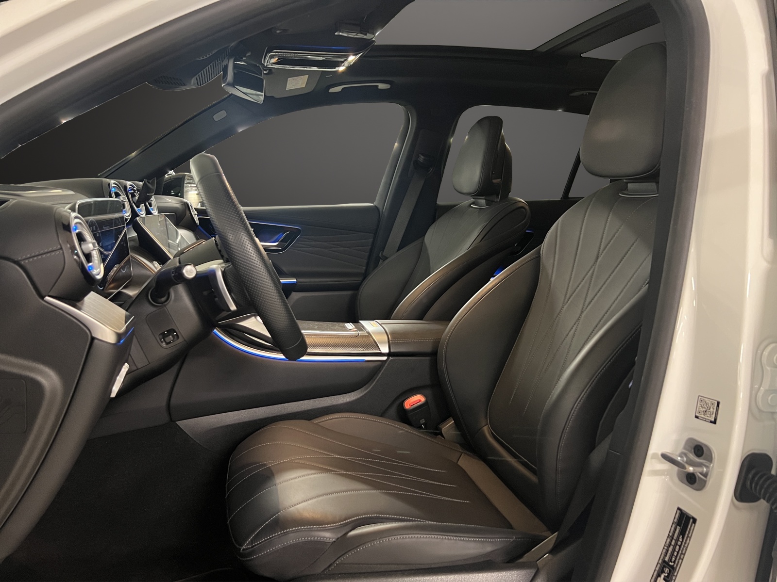 MERCEDES-BENZ GLC 400 e 4Matic 9G-Tronic-image-12