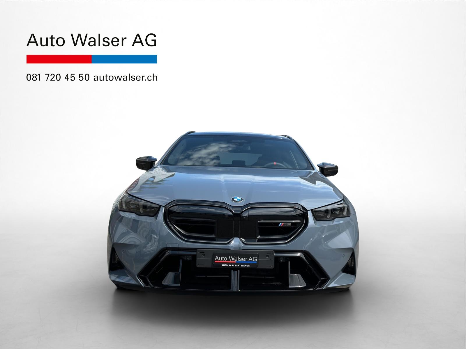 BMW M5 xDrive Touring-image-7