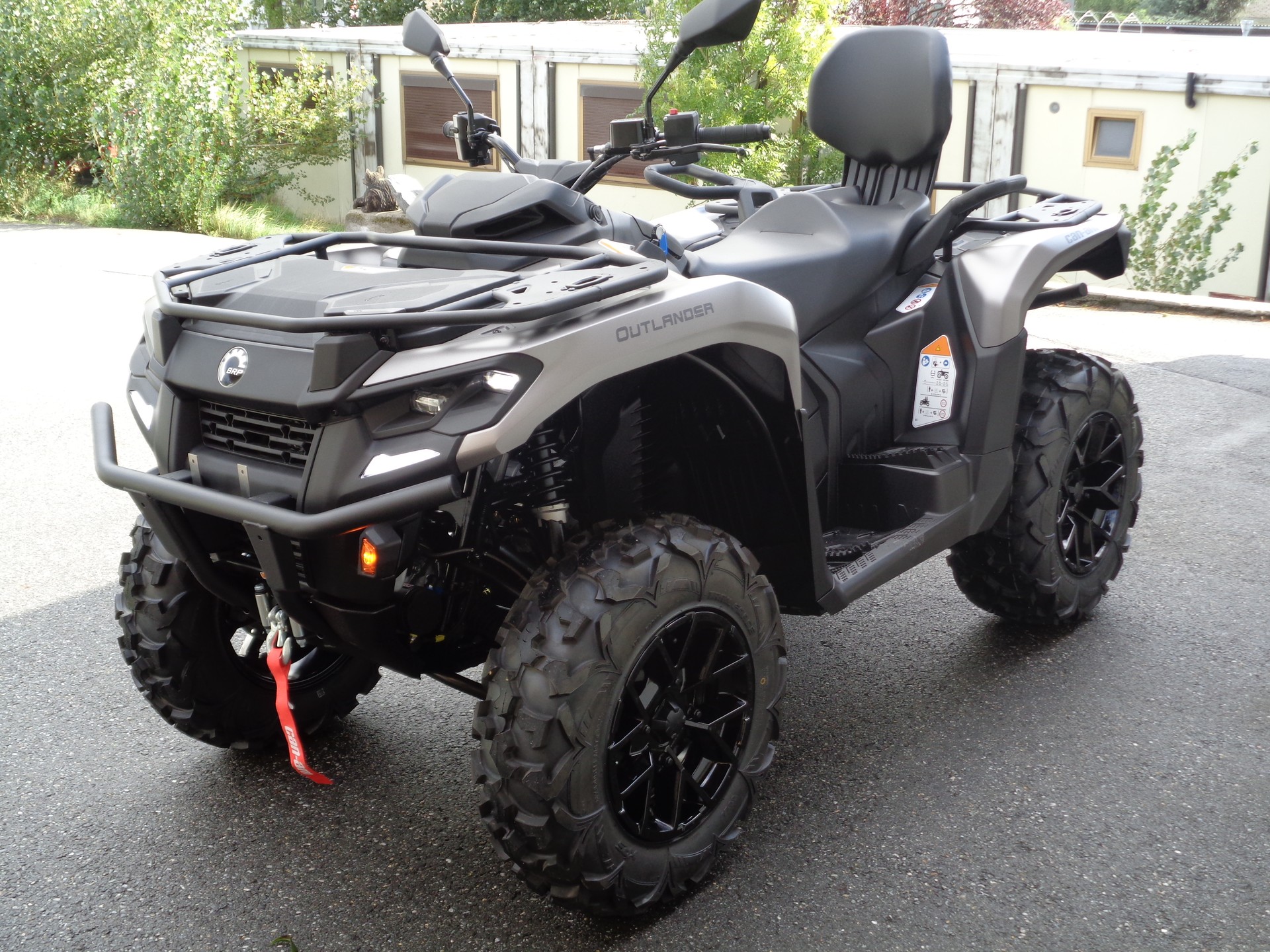 CAN-AM Outlander 700 MAX XT ABS