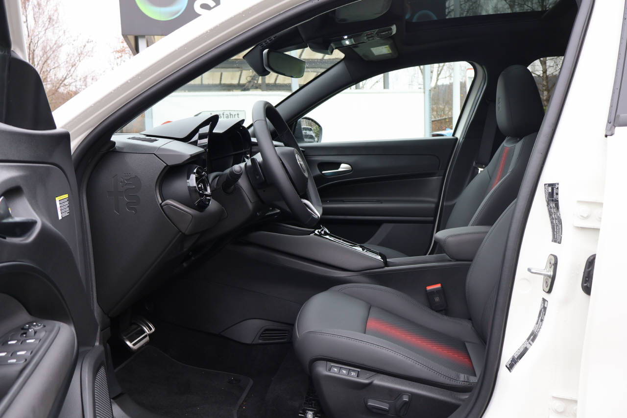 ALFA ROMEO Junior 1.2 Ibrida Q4-image-10