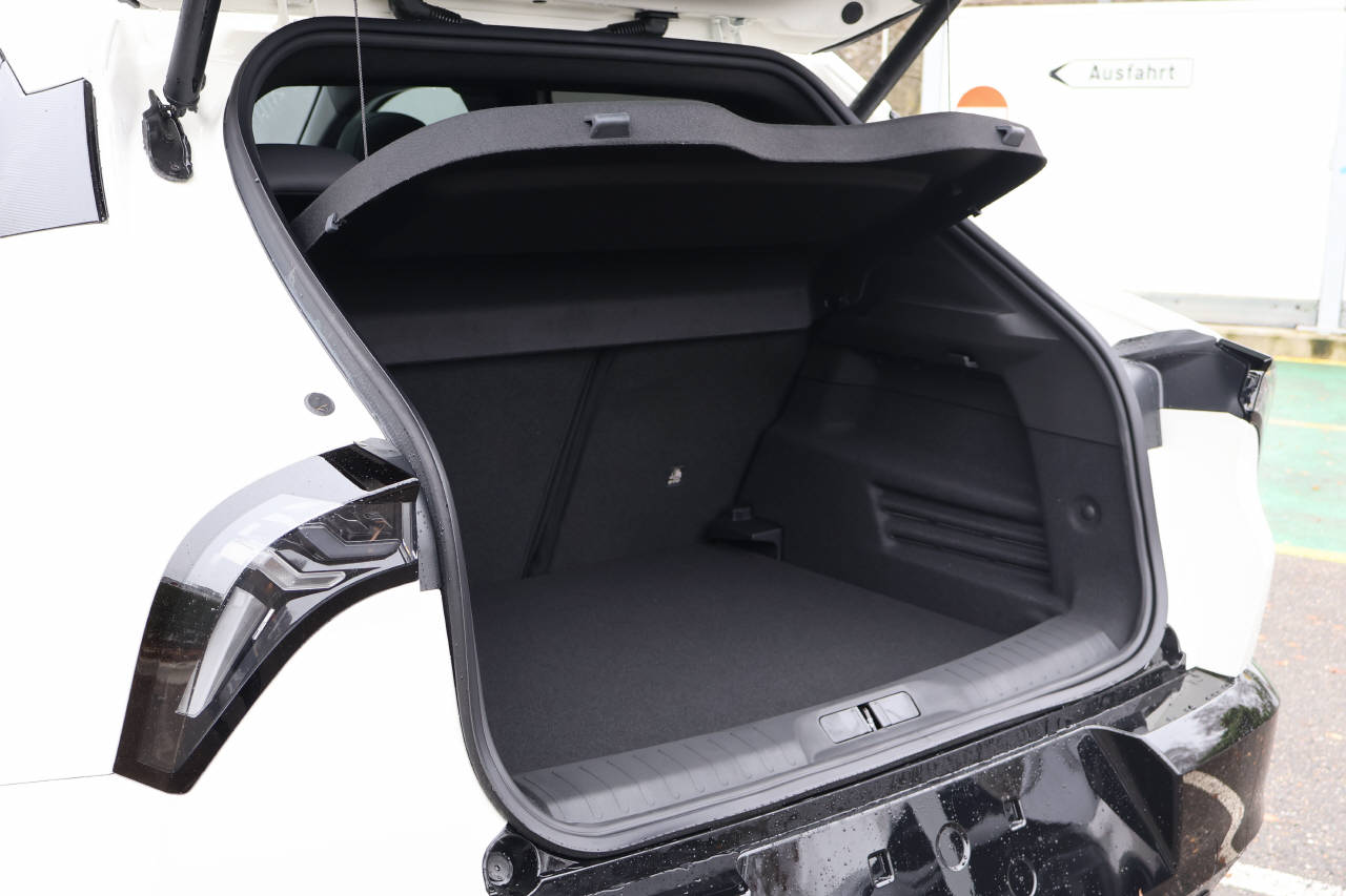 ALFA ROMEO Junior 1.2 Ibrida Q4-image-4